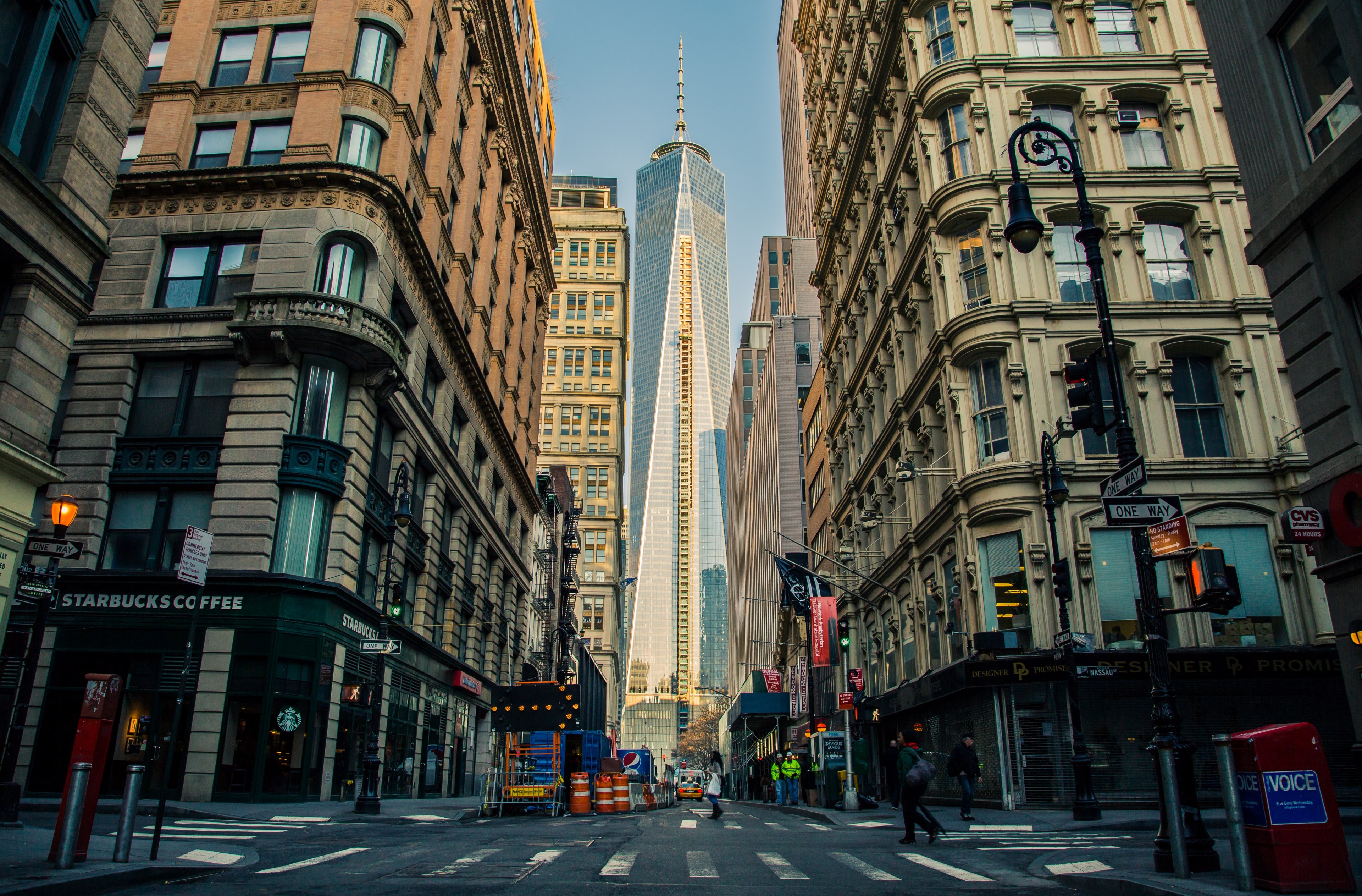 view of freedom tower in new york city in between buildings, my favorite building in the city 4k, HD Wallpaper