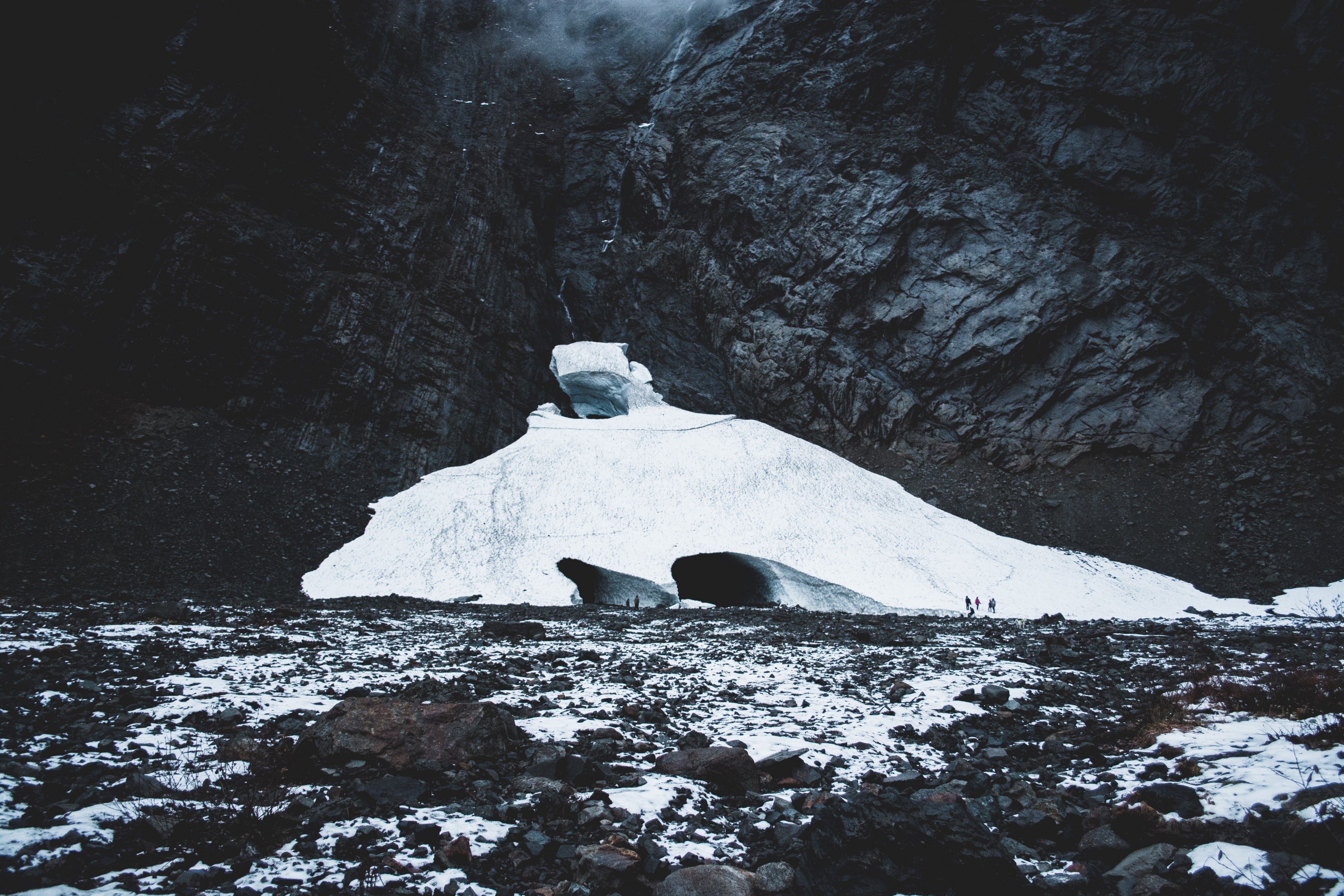 ice caves in the wild 4k, HD Wallpaper