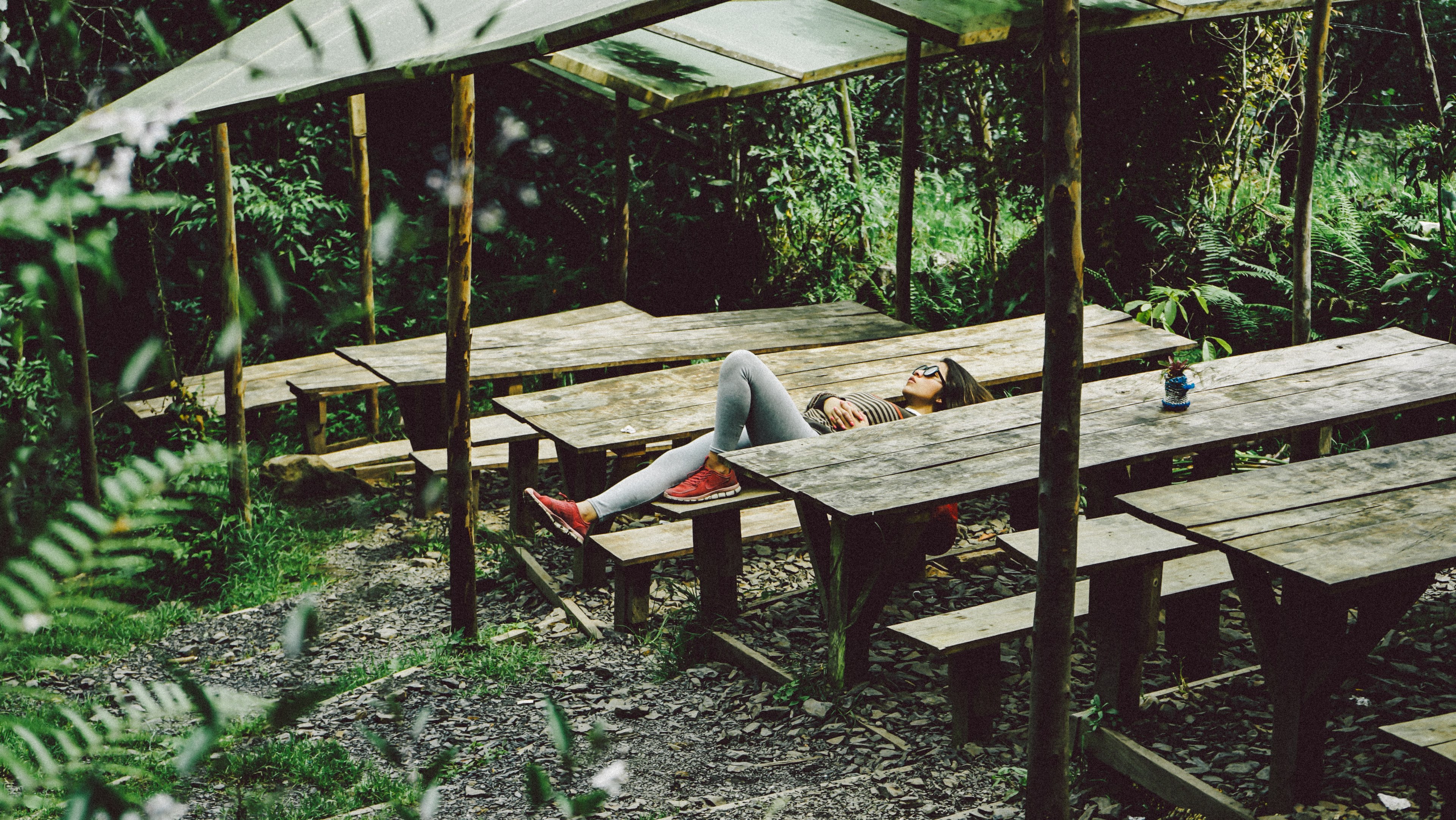 bench sleeping chair and nap 4k, HD Wallpaper