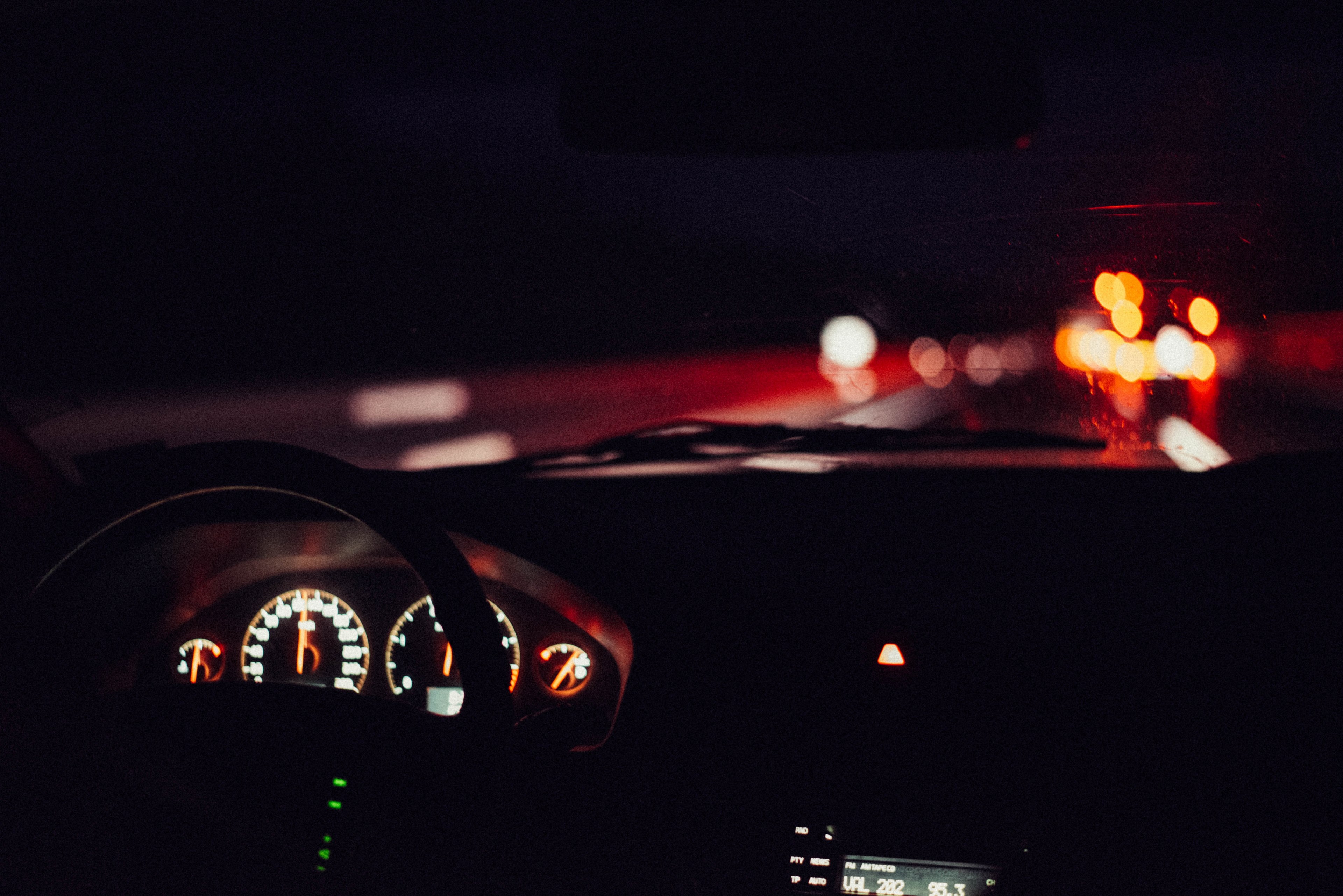 steering wheel light driving and road 4k, HD Wallpaper