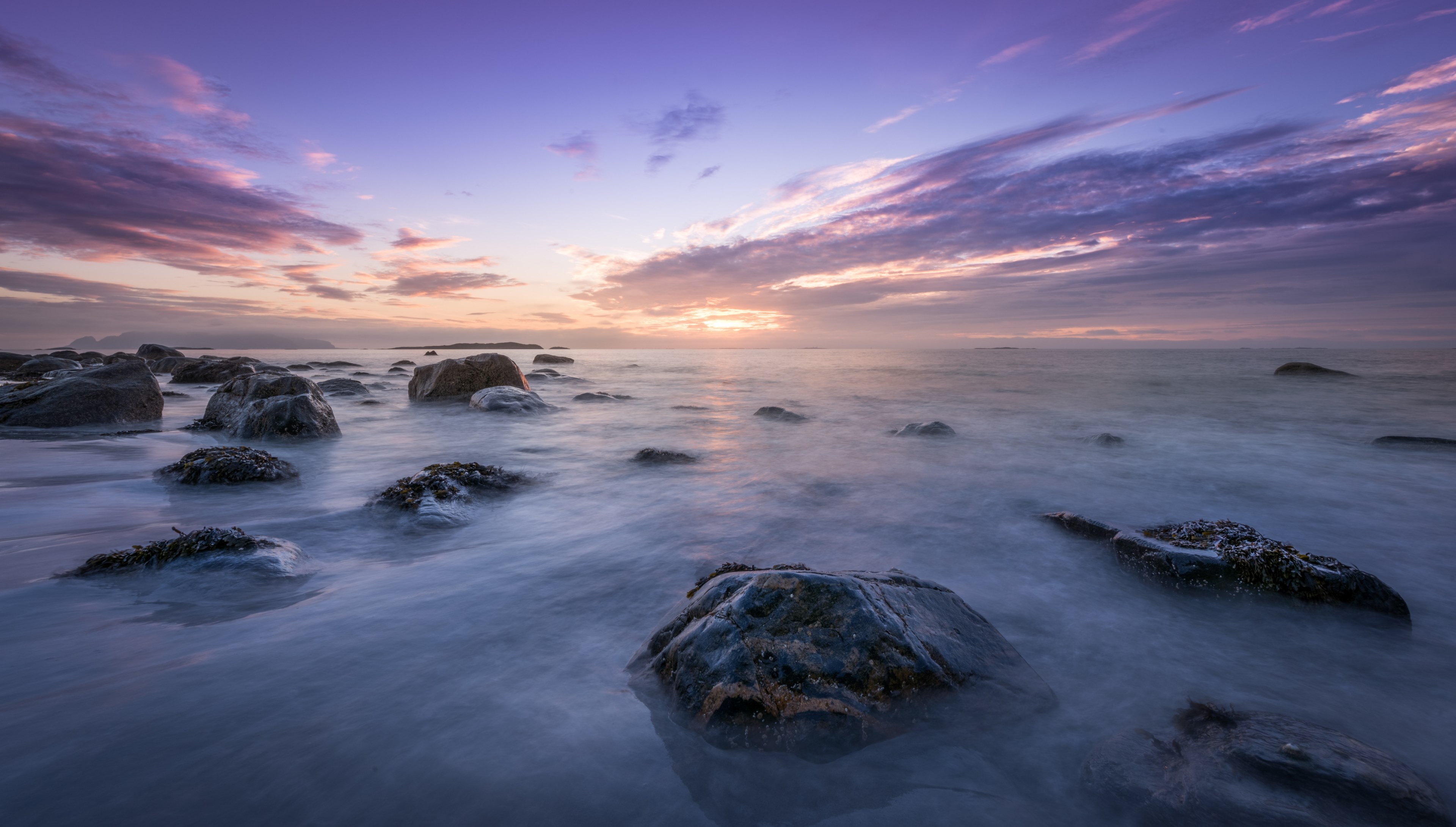 a scenic shot of the clouds and sunset rising from the horizon above a norwegian sea, sunset over a sea in fl 4k, HD Wallpaper