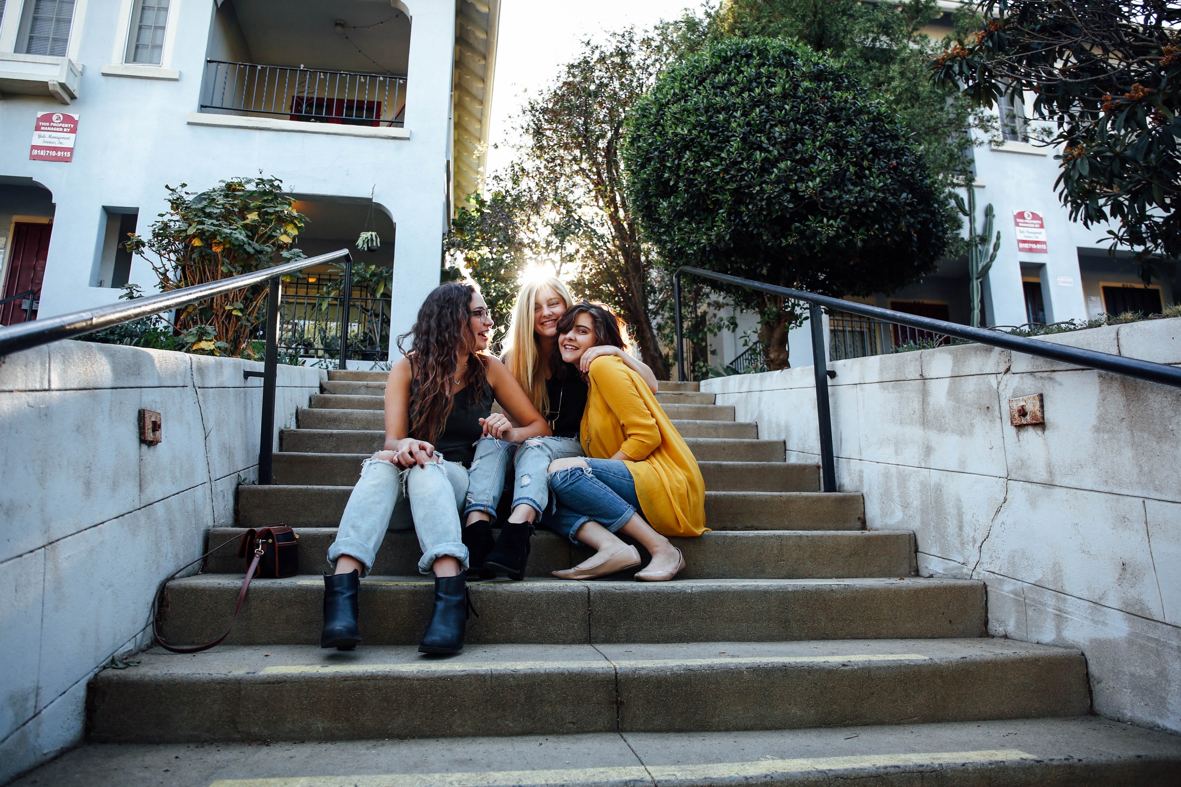 friend love clothe and fashion 4k, HD Wallpaper
