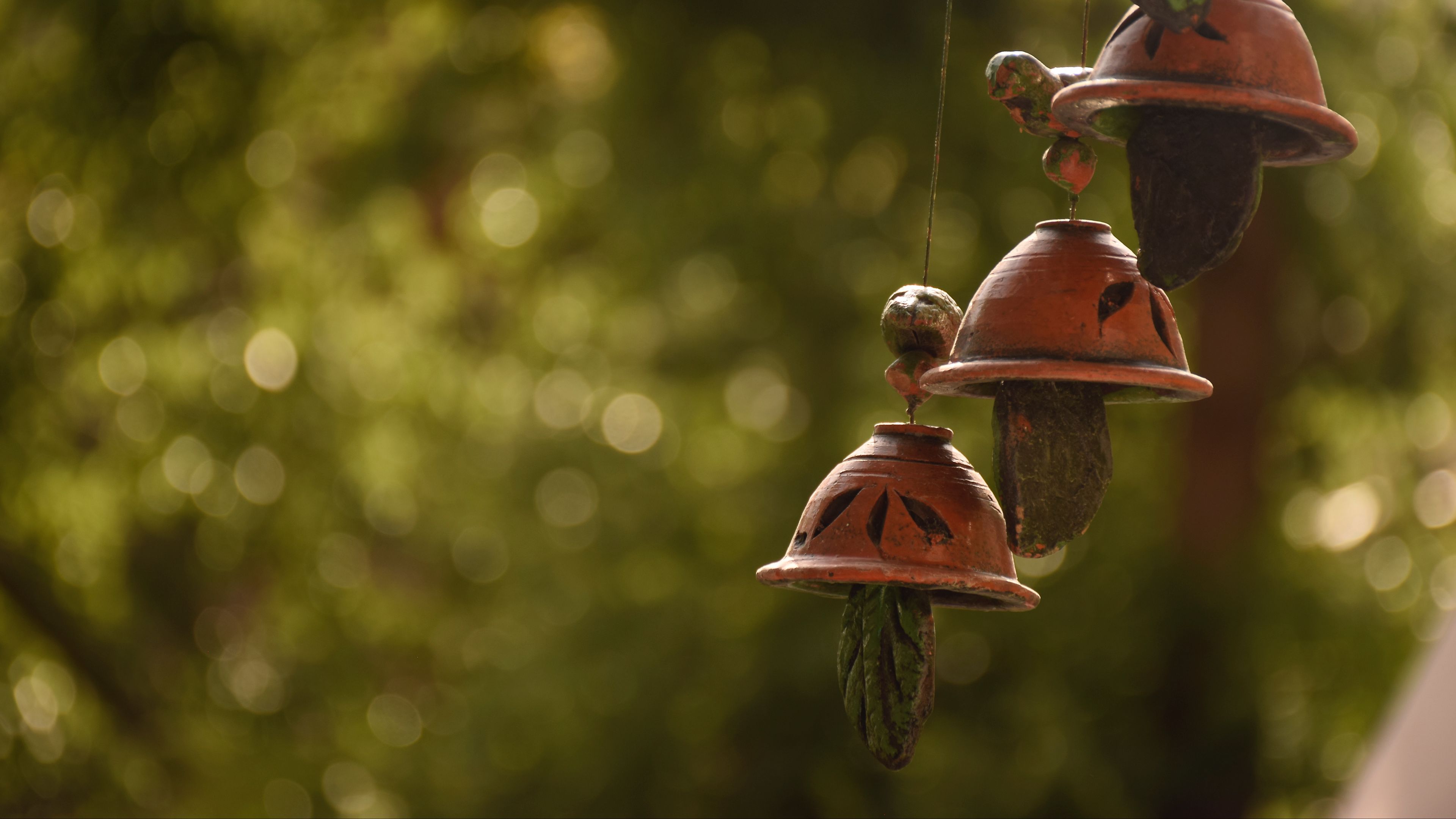 bells, suspension, glare, 4k, HD Wallpaper