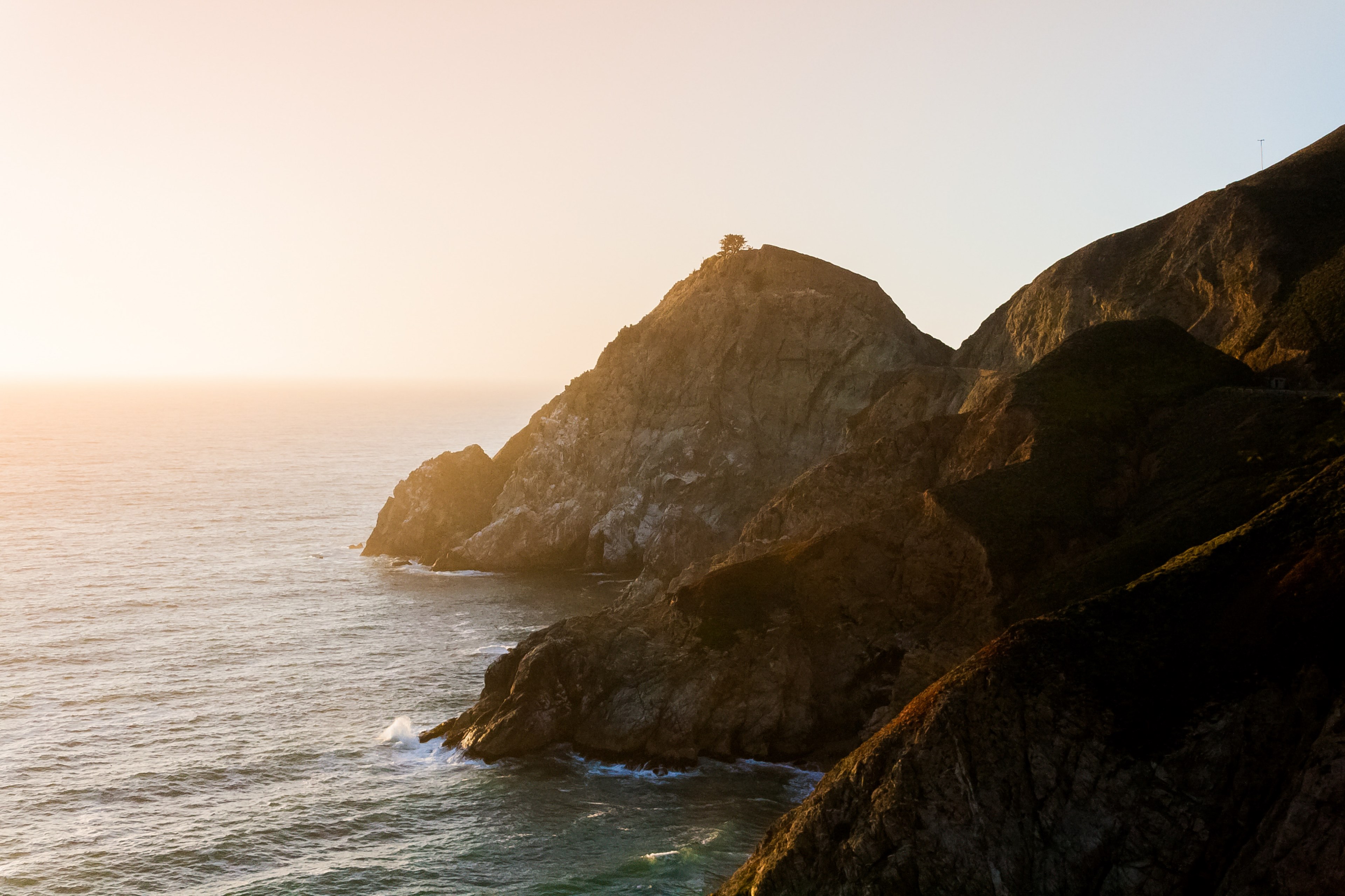 mountains and cliff near the sea and ocean over a sunrise and the coast, _mountains cliff over the coast 4k, HD Wallpaper