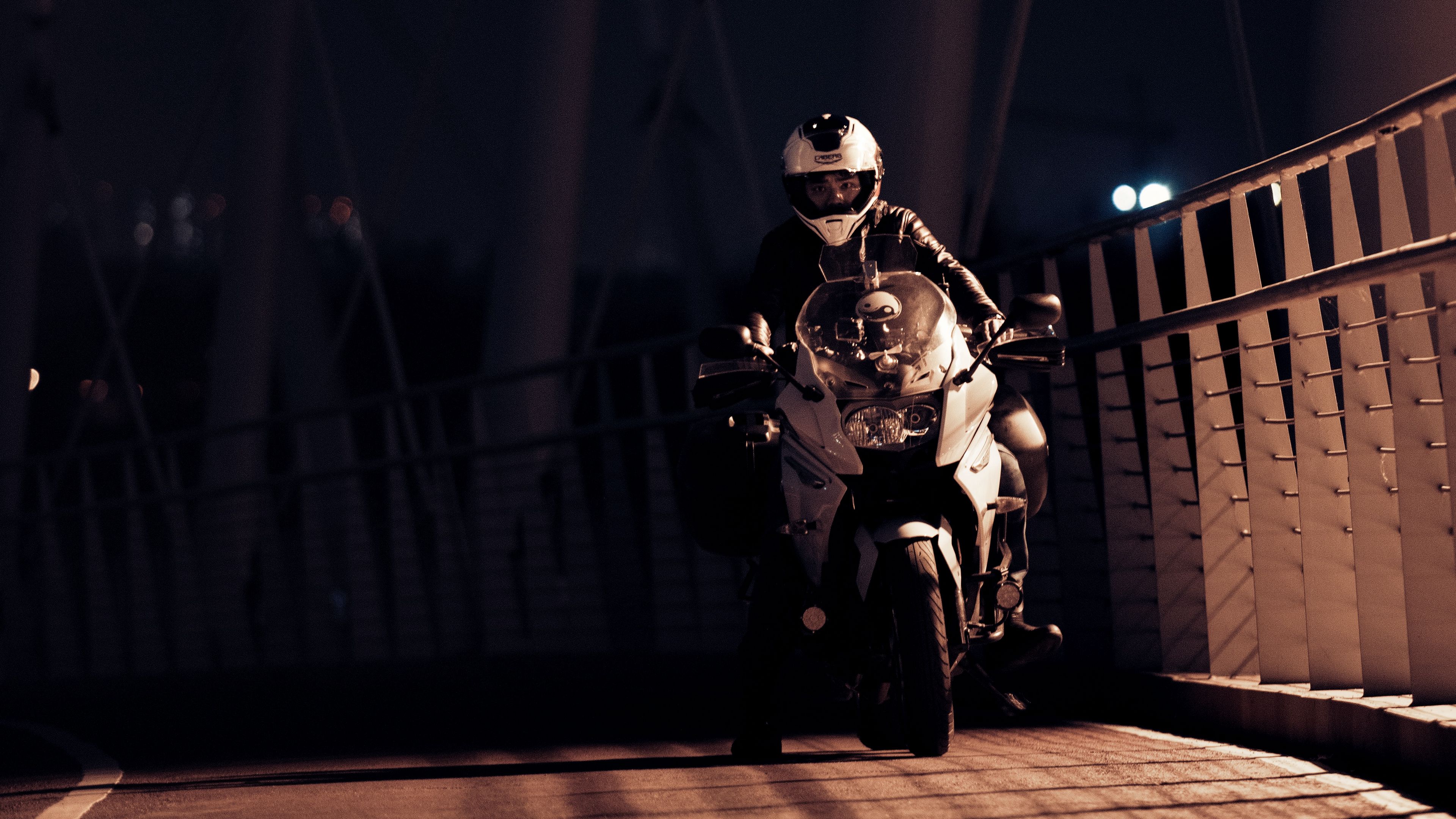 motorcyclist, motorcycle, helmet, night, 4k, HD Wallpaper