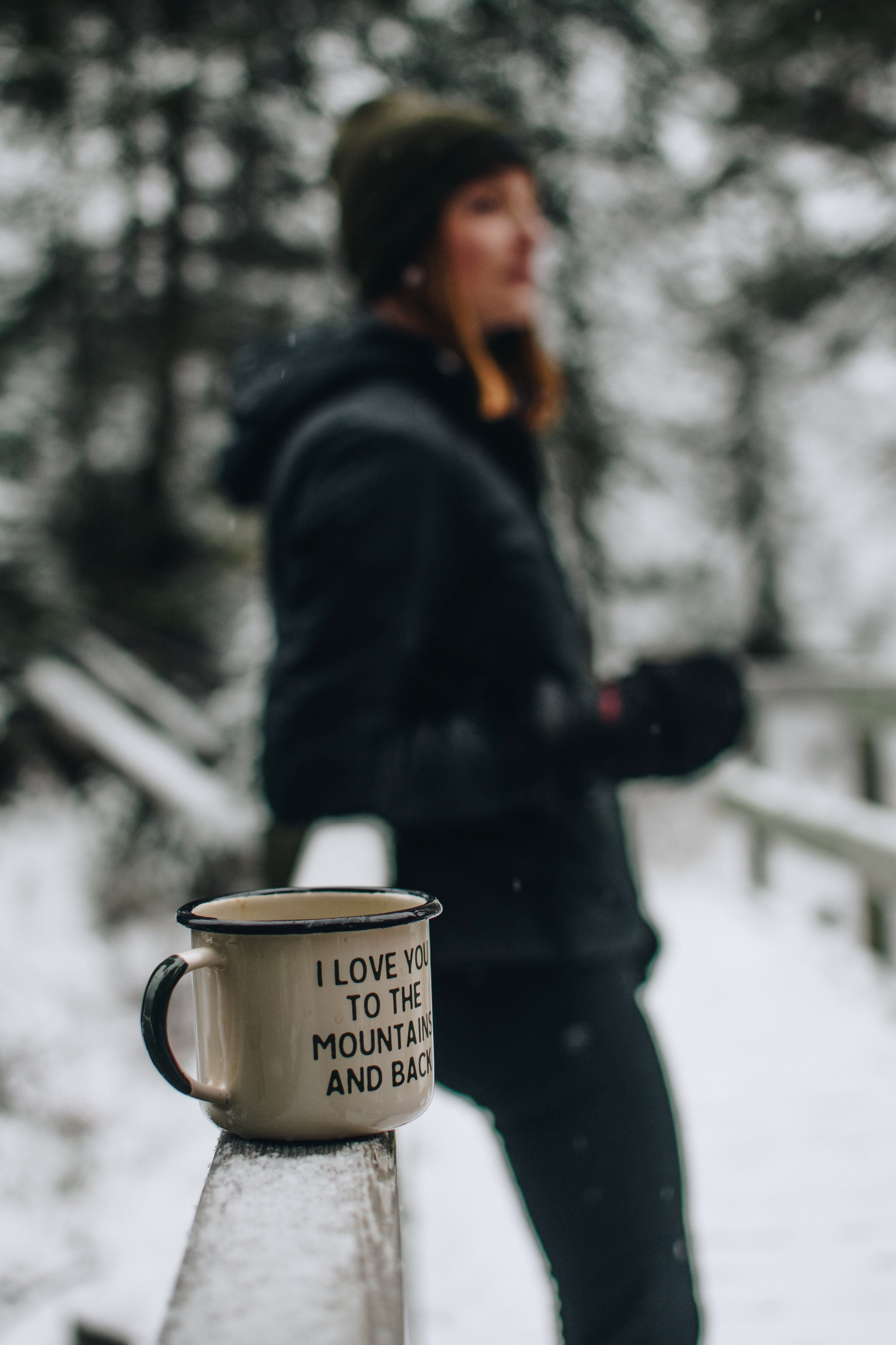 woman female cup and mug hd, 4k, Phone HD Wallpaper