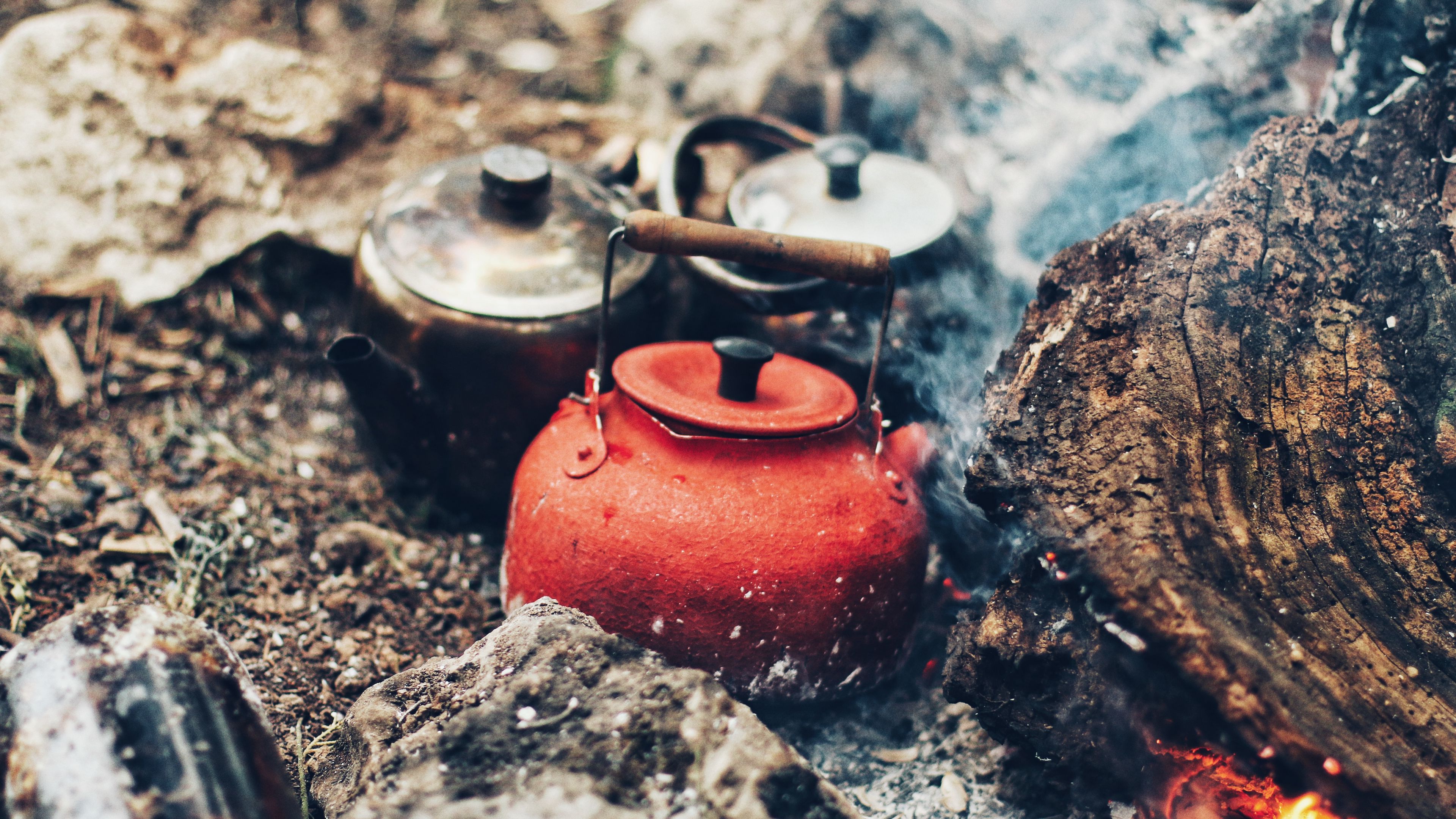 kettle, fire, stones, 4k, HD Wallpaper