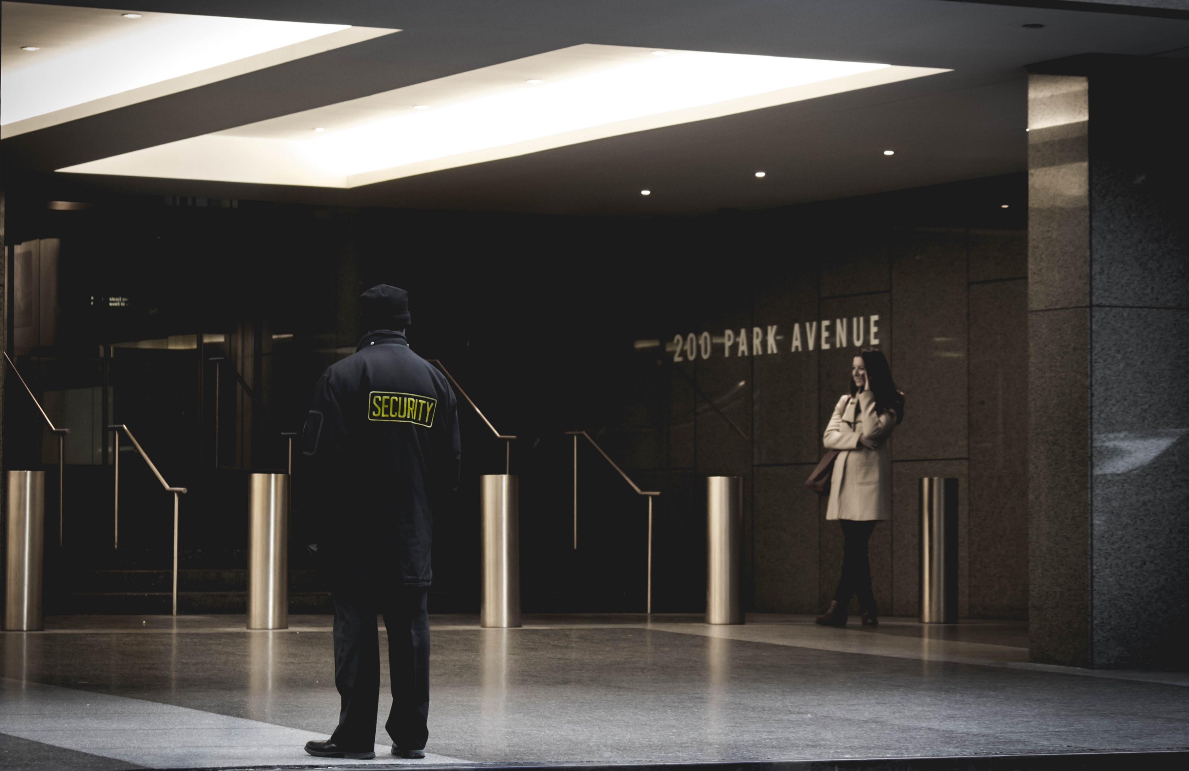 security foyer park avenue and woman 4k, HD Wallpaper