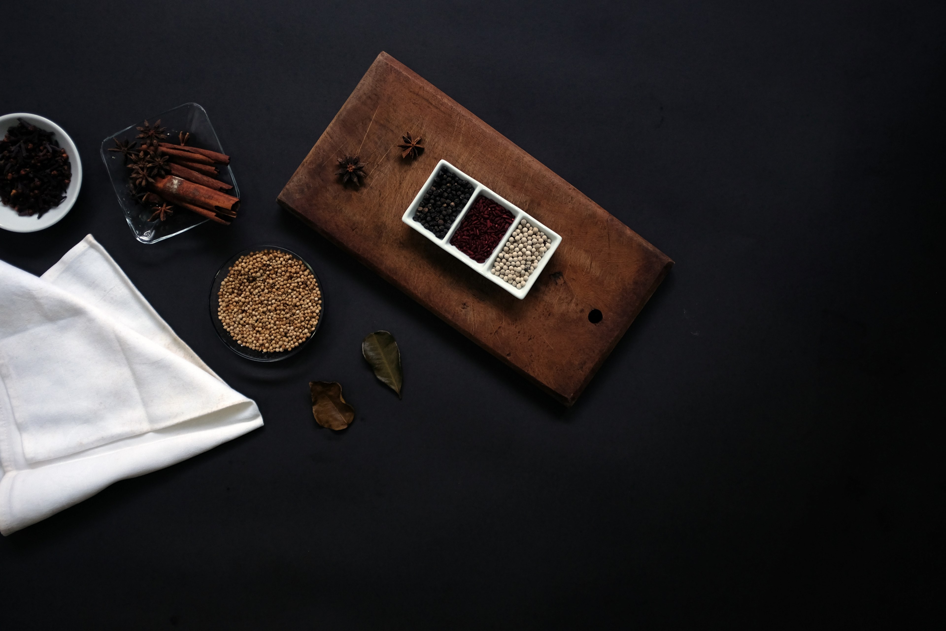 flat lay of botanical herbs and spices including cinnamon peppercorn and star anise, fragrant spices 4k, HD Wallpaper