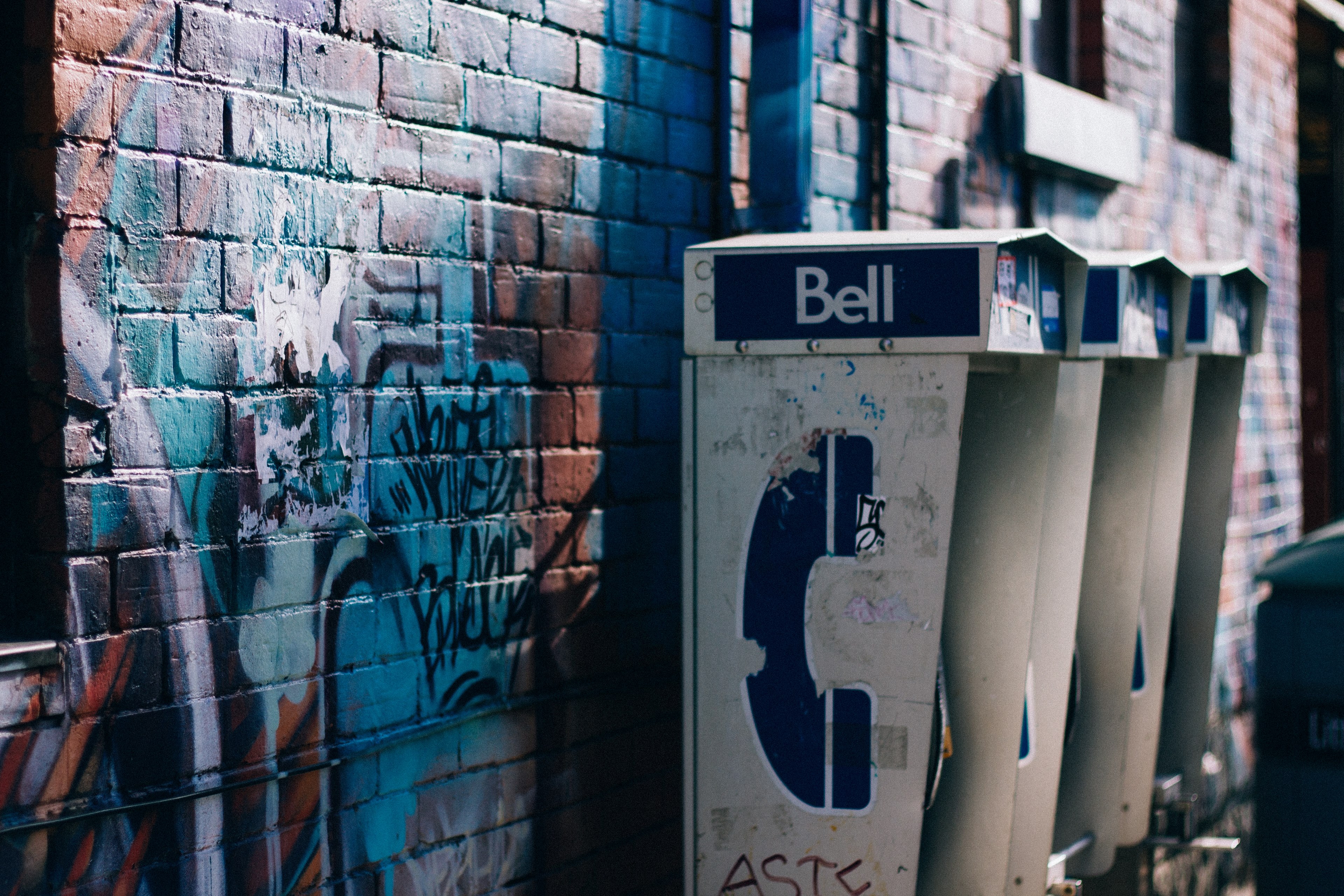 phonebooth callbox pay phone and urban 4k, HD Wallpaper