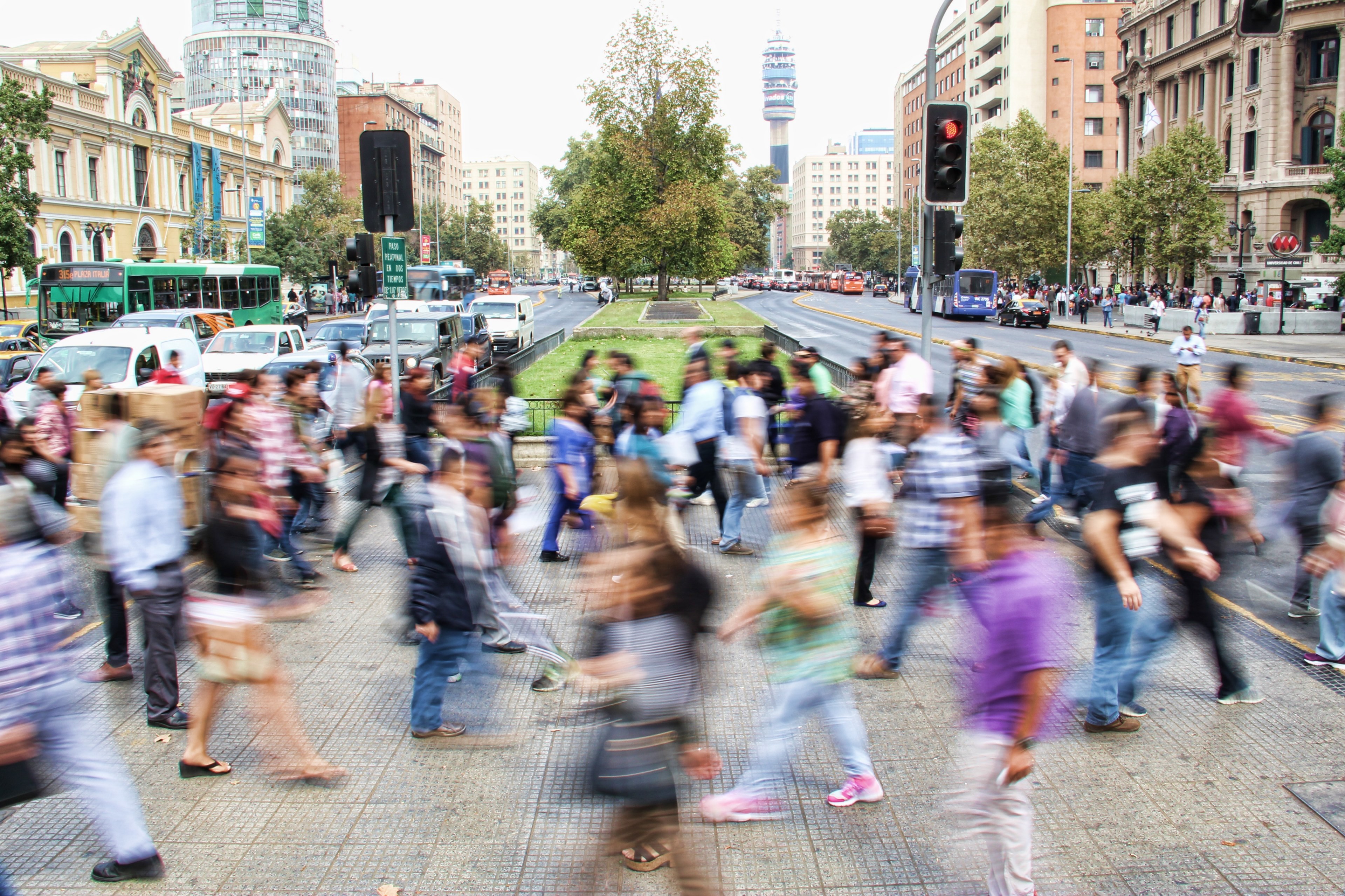 a long exposure shot of a busy crosswalk in santiago, crosswalk in long exposure 4k, HD Wallpaper