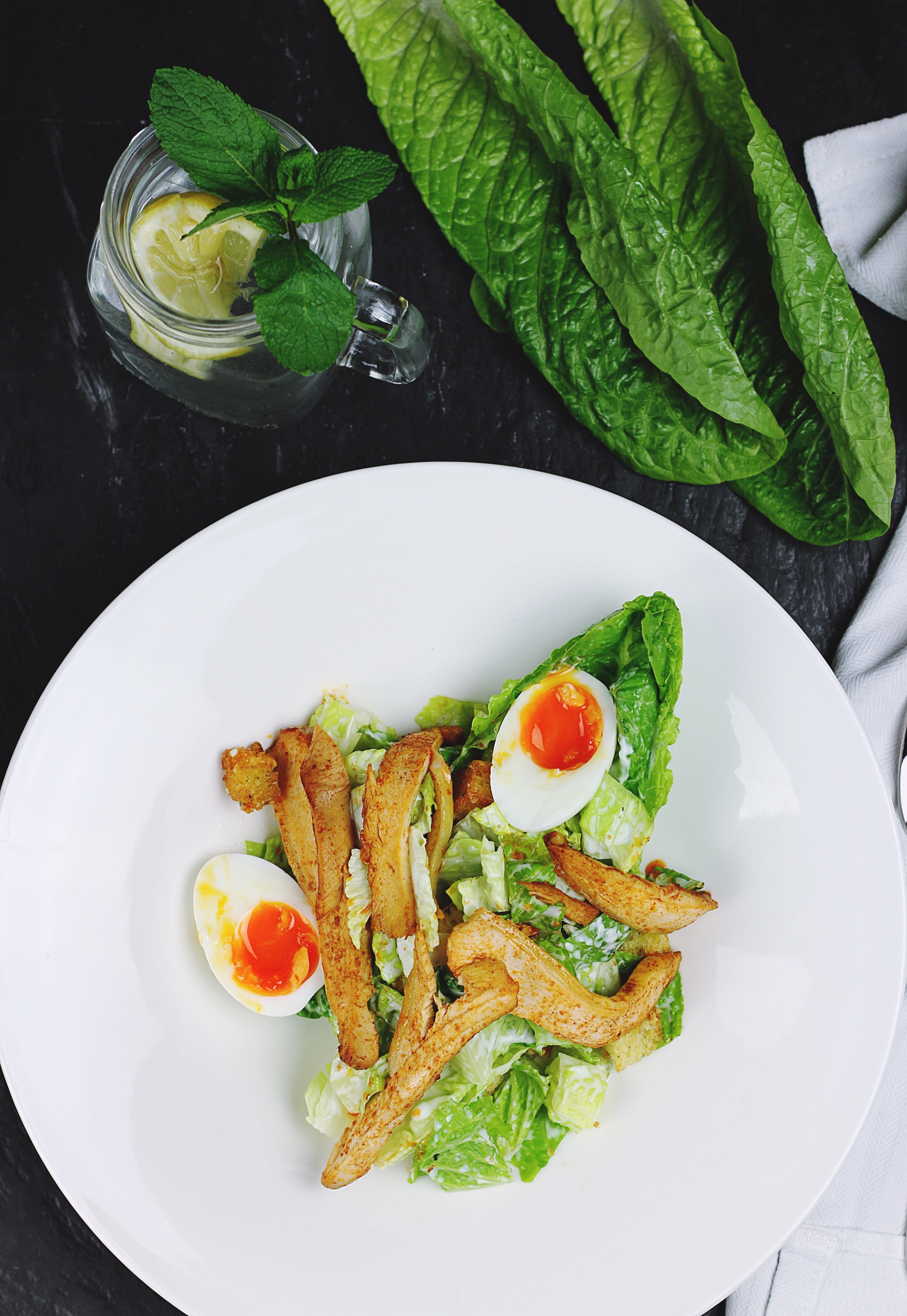 salad with sauteed chicken soft boiled eggs and lettuce, chicken and egg salad 4k, Phone HD Wallpaper