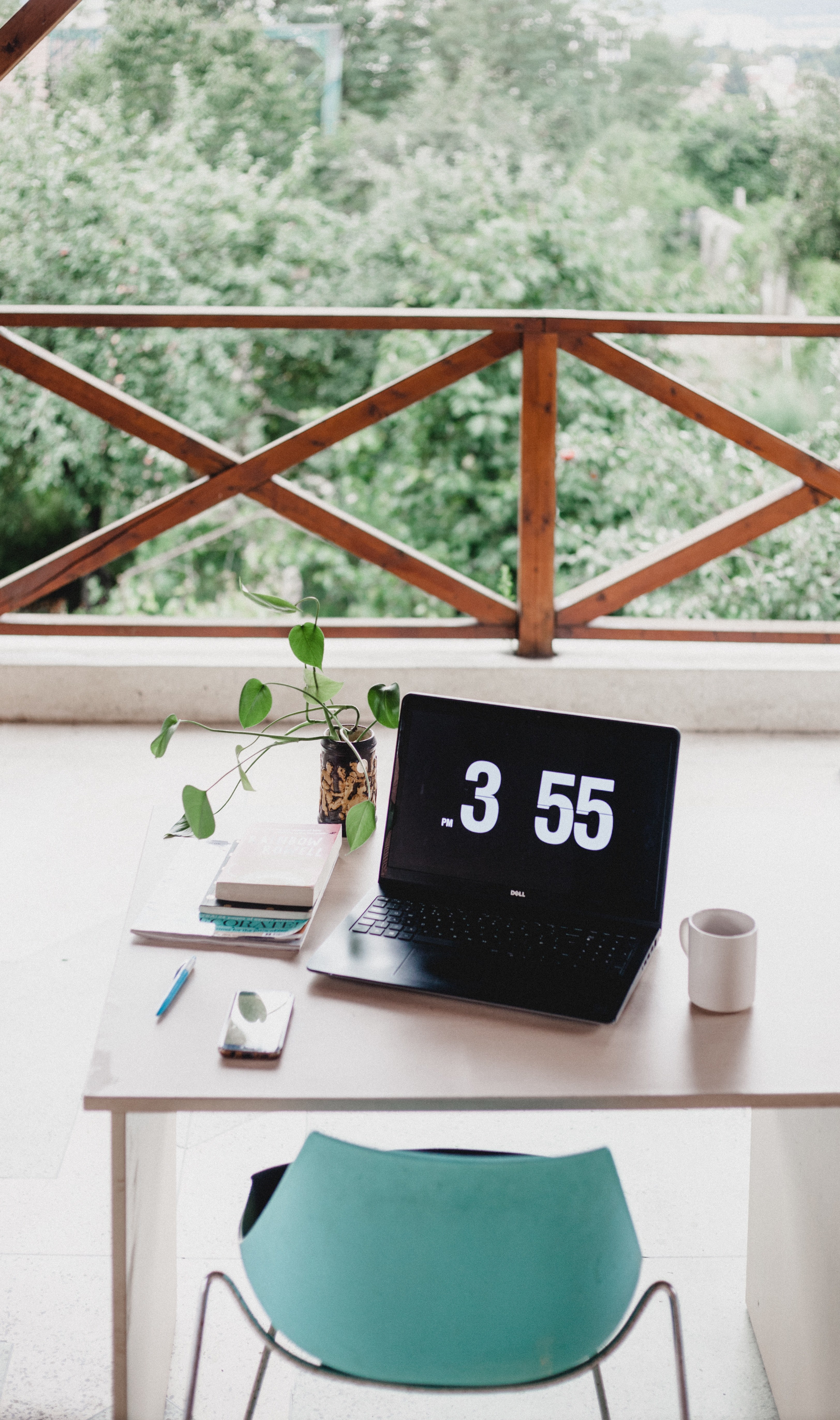 alternative working space 4k, Phone HD Wallpaper