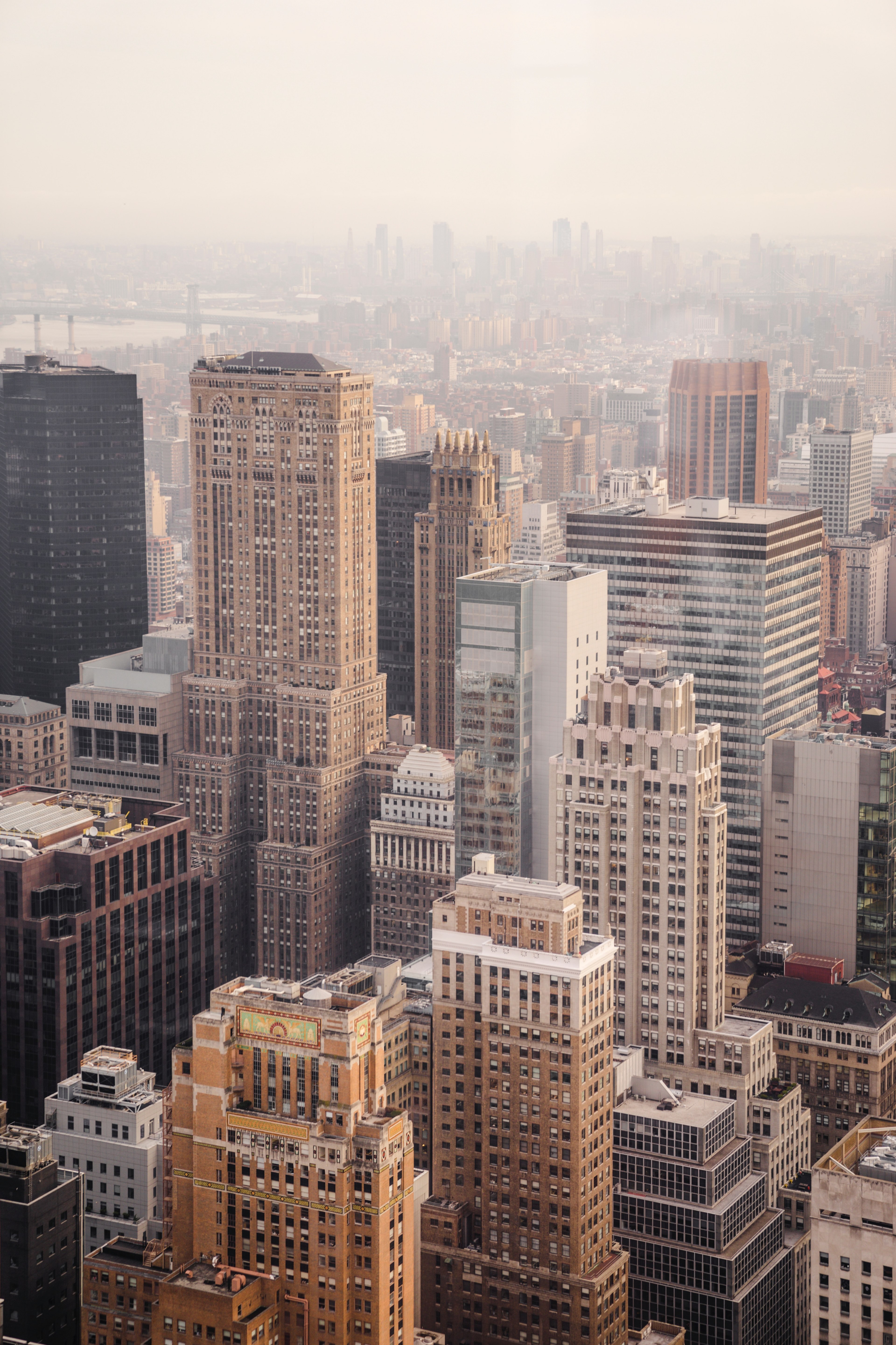 the skyline of a city downtown on a cloudy day, cloudy downtown 4k, Phone HD Wallpaper