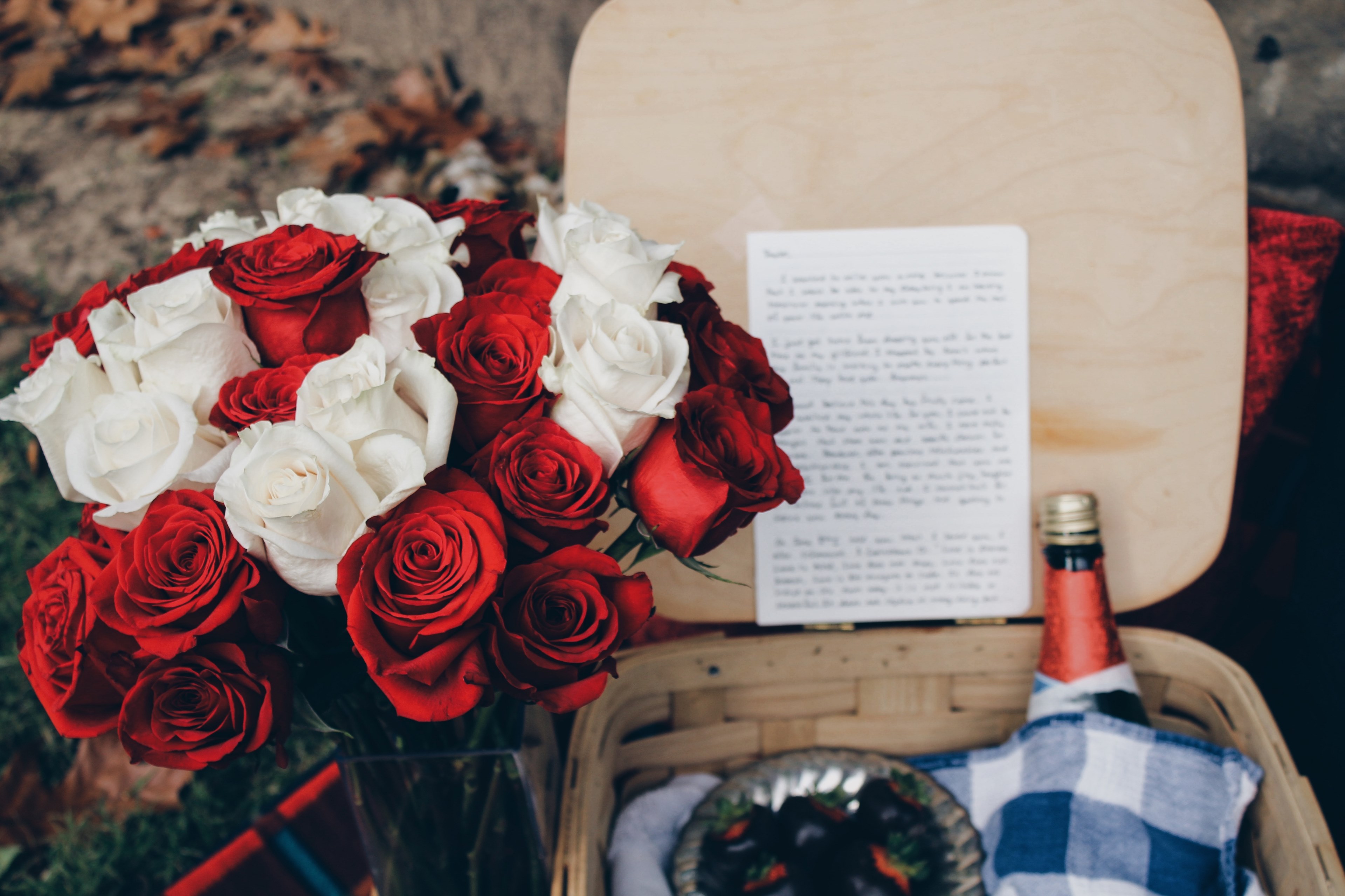 picnic and proposal 4k, HD Wallpaper
