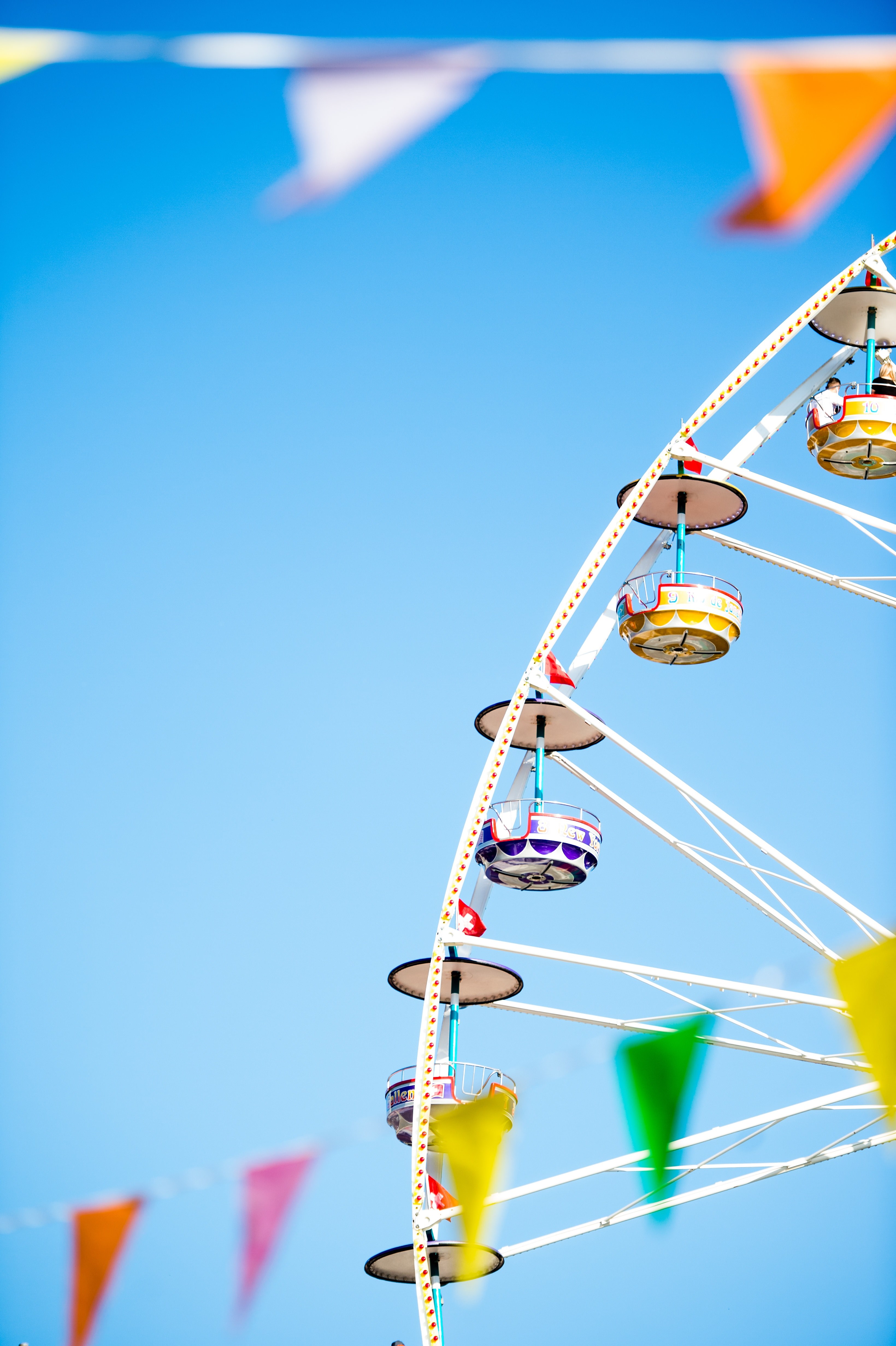 ferris wheel flag sky and big wheel hd, 4k, Phone HD Wallpaper