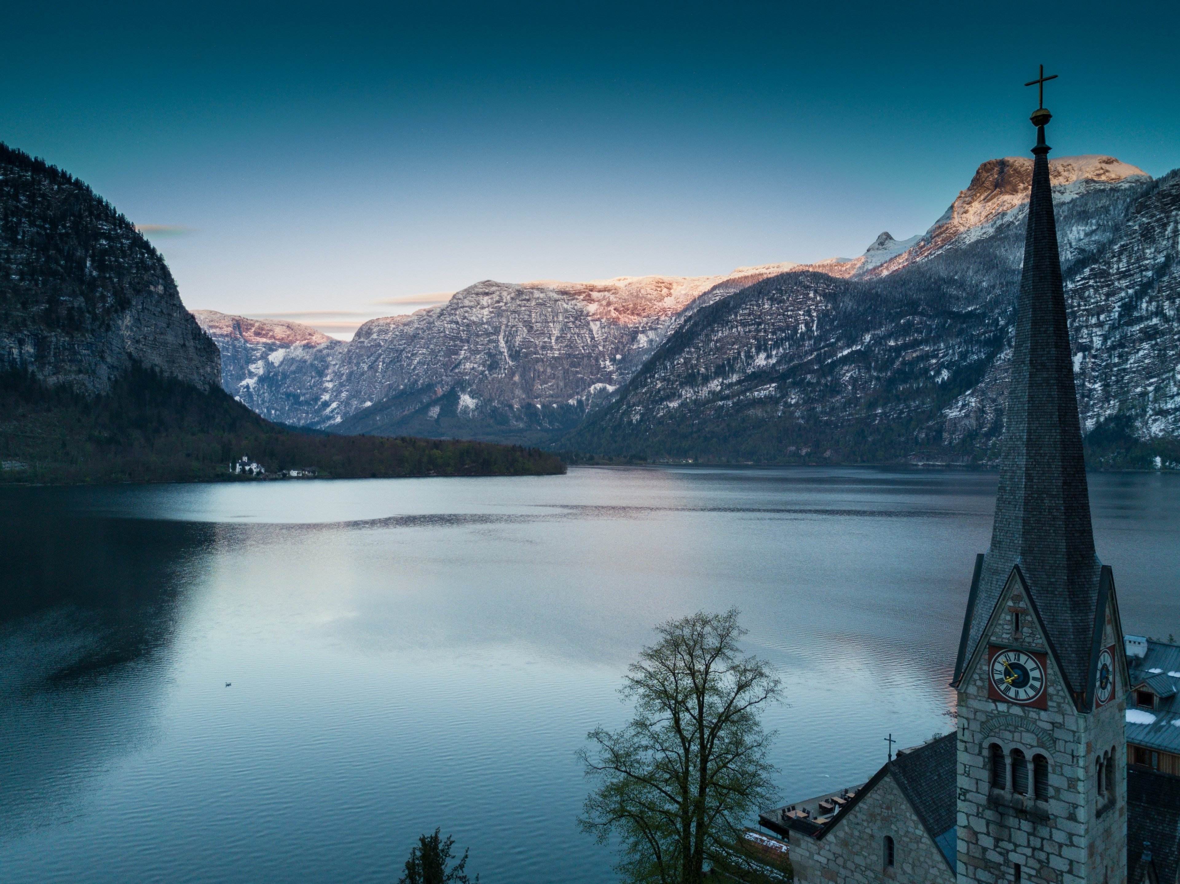 light and darkness behind the church 4k, HD Wallpaper