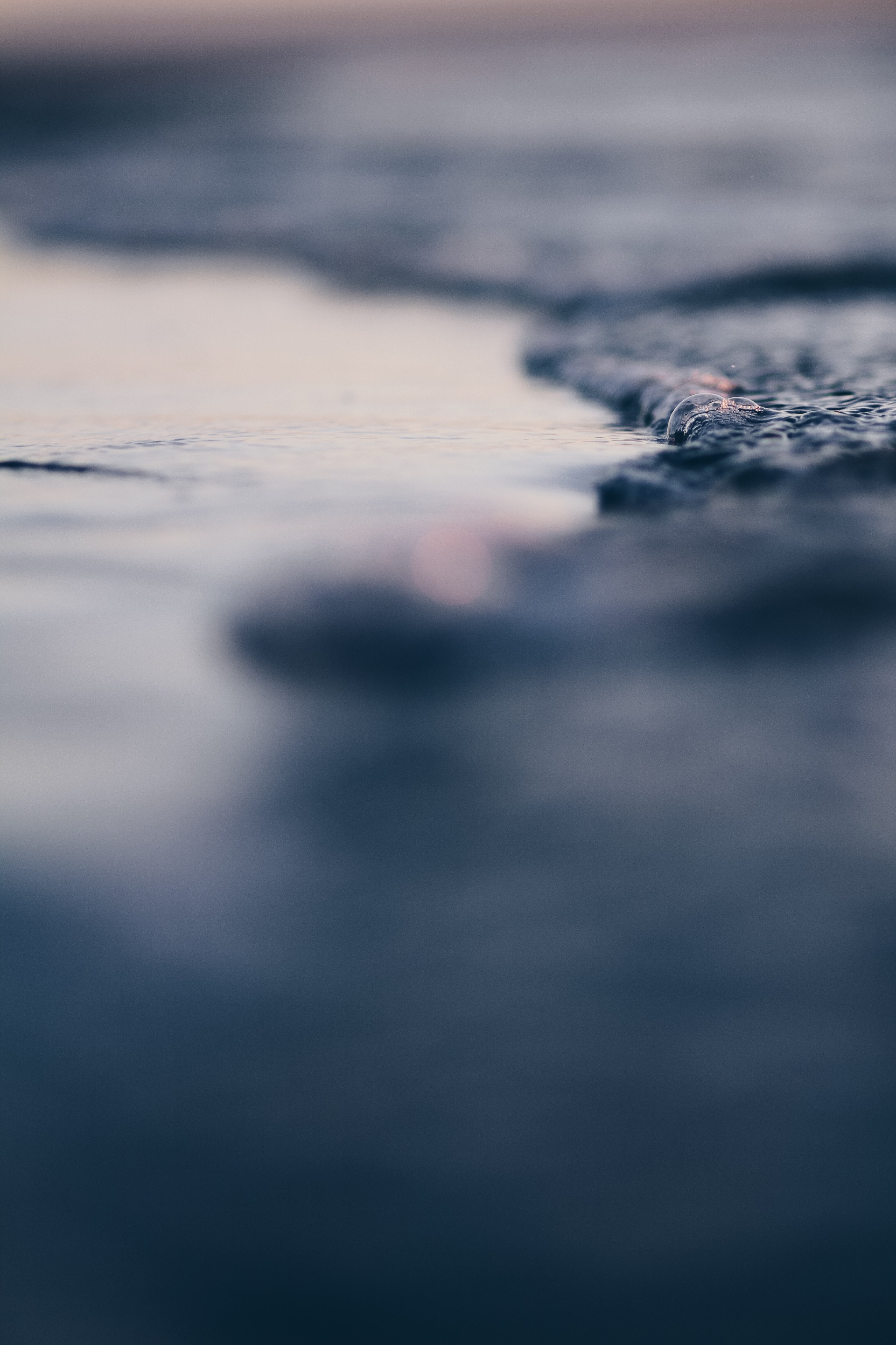 ocean foam on the sand tahunanui beach, a new favourite 4k, Phone HD Wallpaper