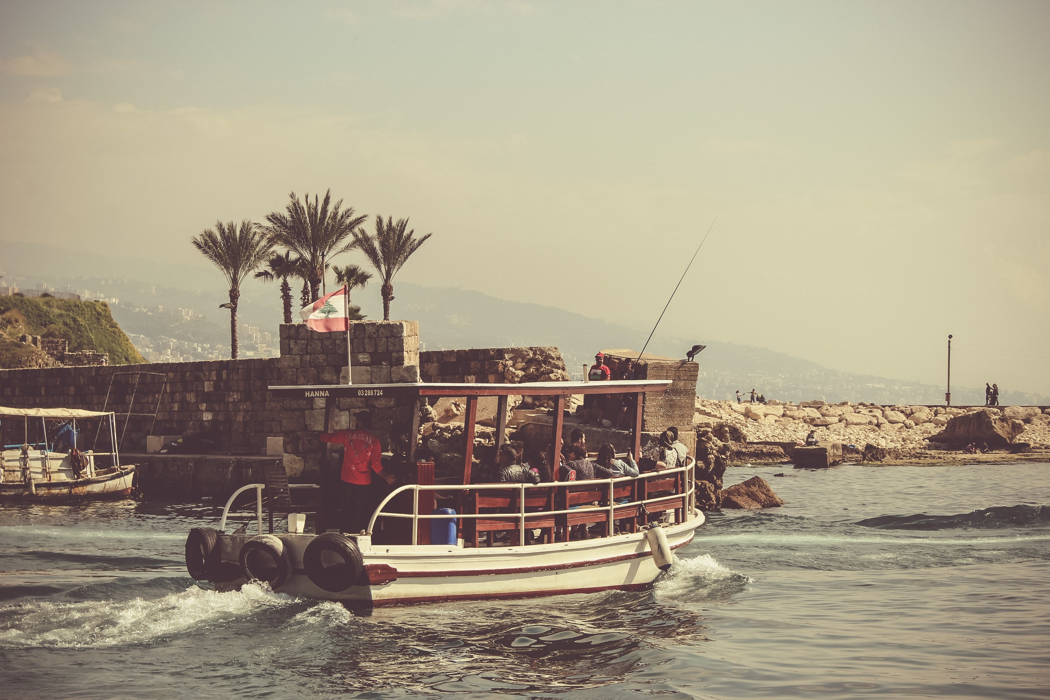 sea see lebanon and boat 4k, HD Wallpaper