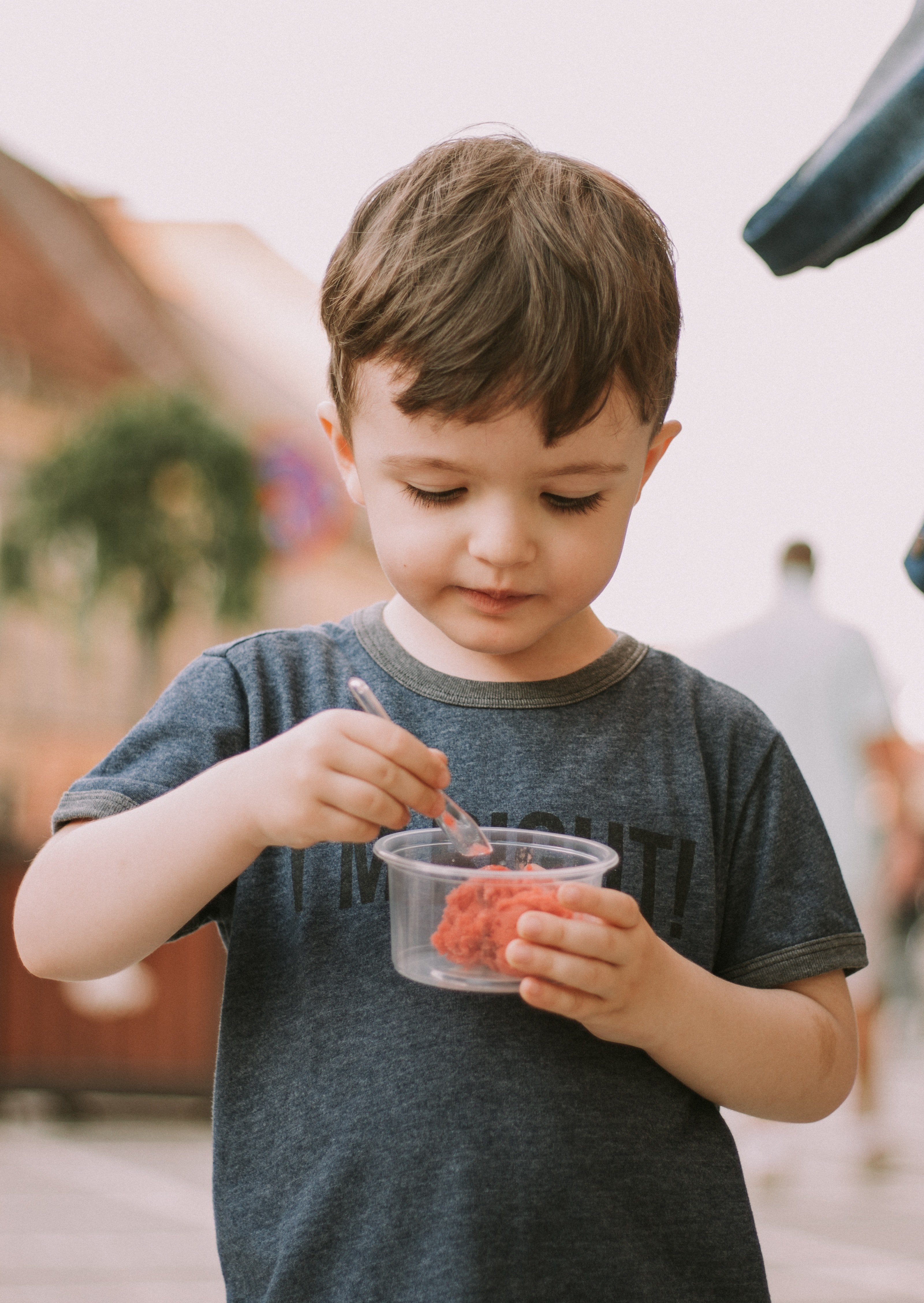 boy kid child and eating hd, 4k, Phone HD Wallpaper