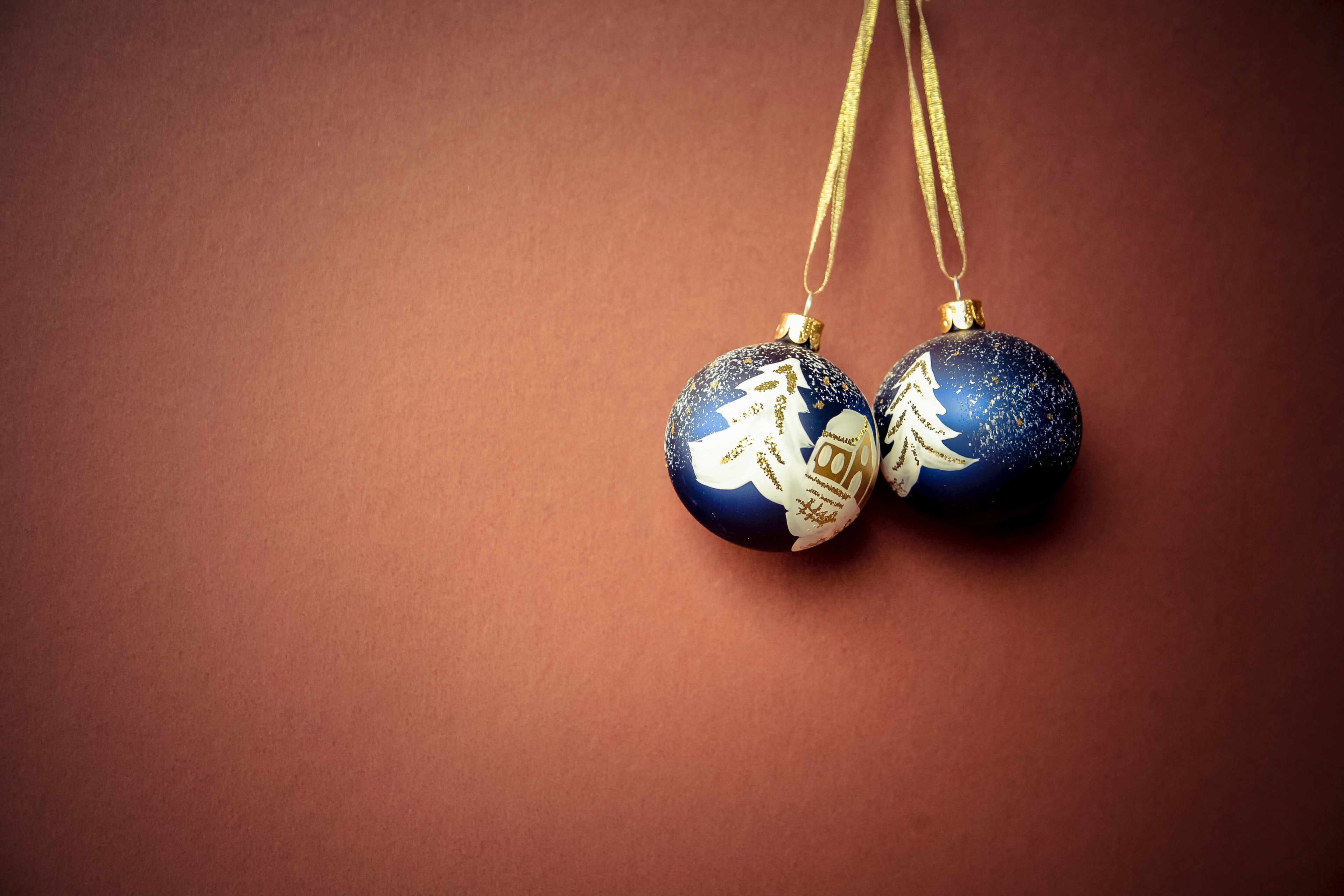 bauble decoration christmas and gold 4k, HD Wallpaper