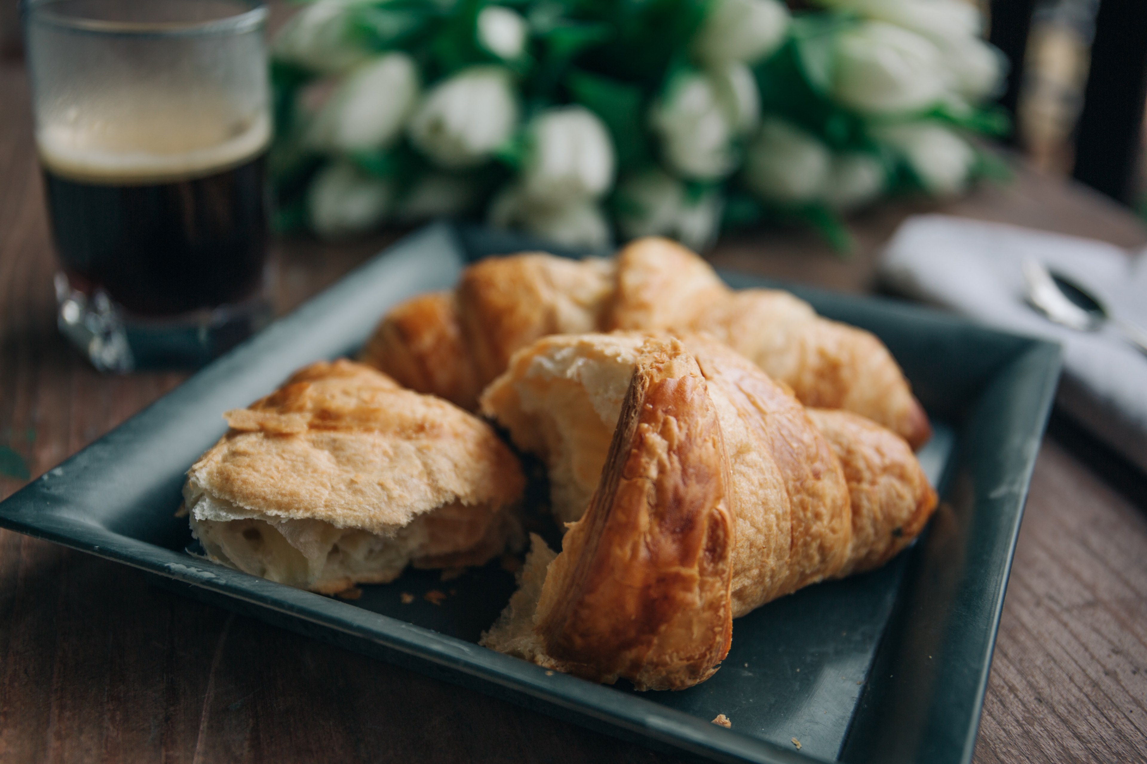 croissant food breakfast and coffee 4k, HD Wallpaper