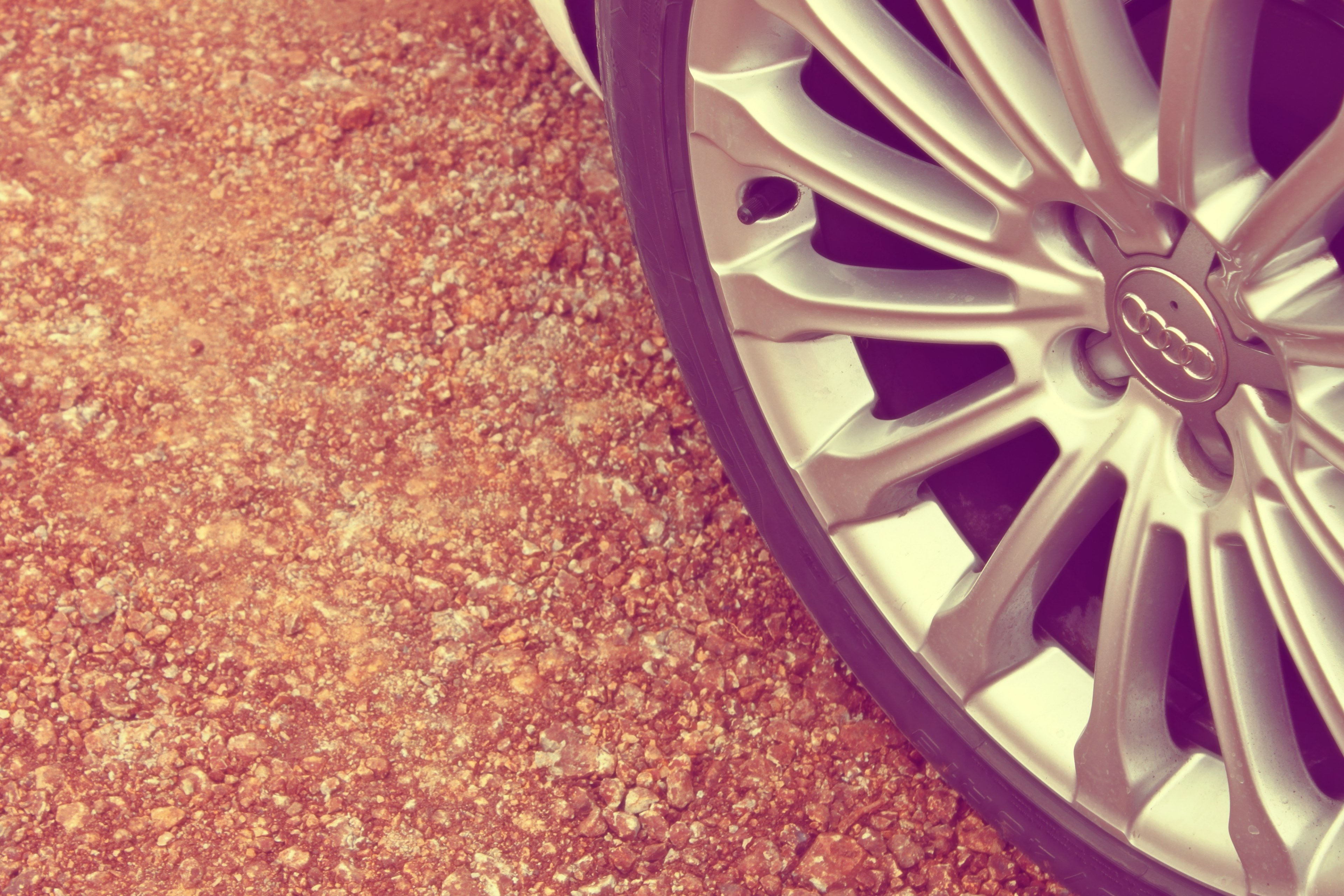 stone ground tyre and abstract 4k, HD Wallpaper