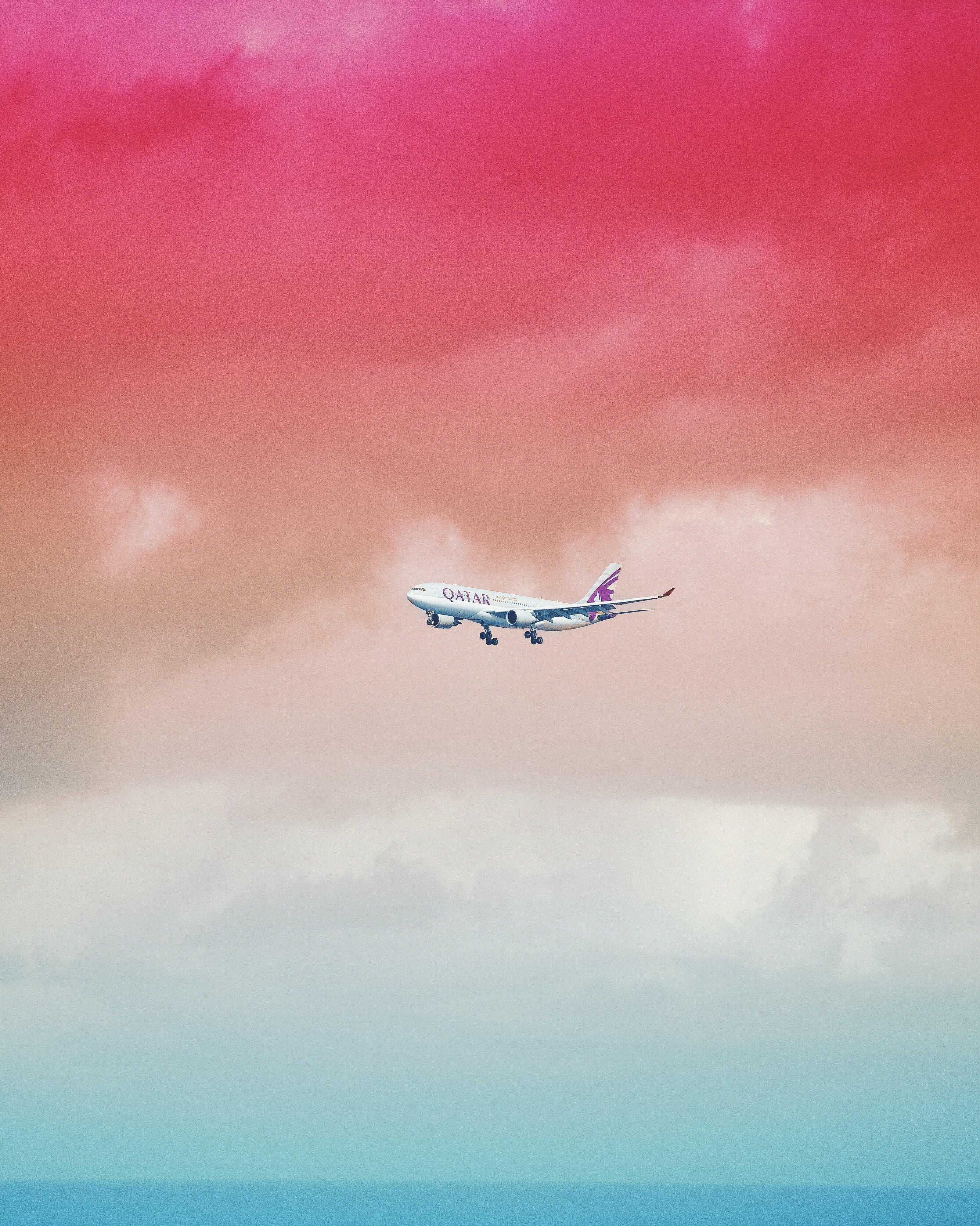 race the wind 4k, Phone HD Wallpaper