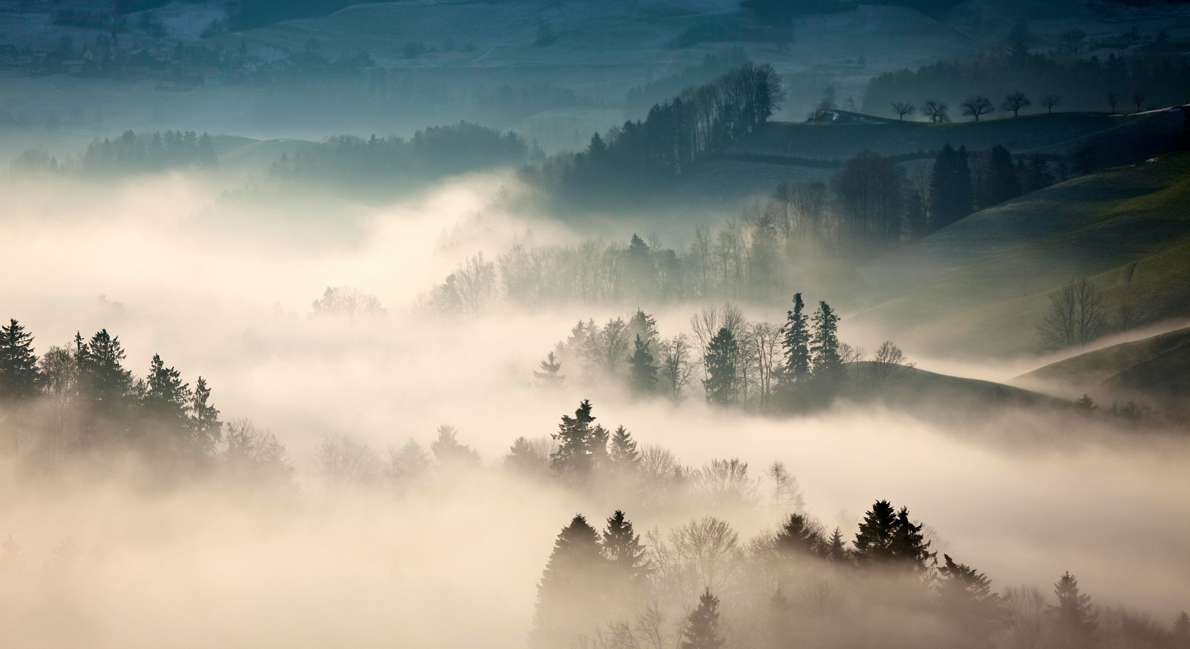 a hilly rural landscape wreathed in a dense fog, fog over the countryside 4k, HD Wallpaper