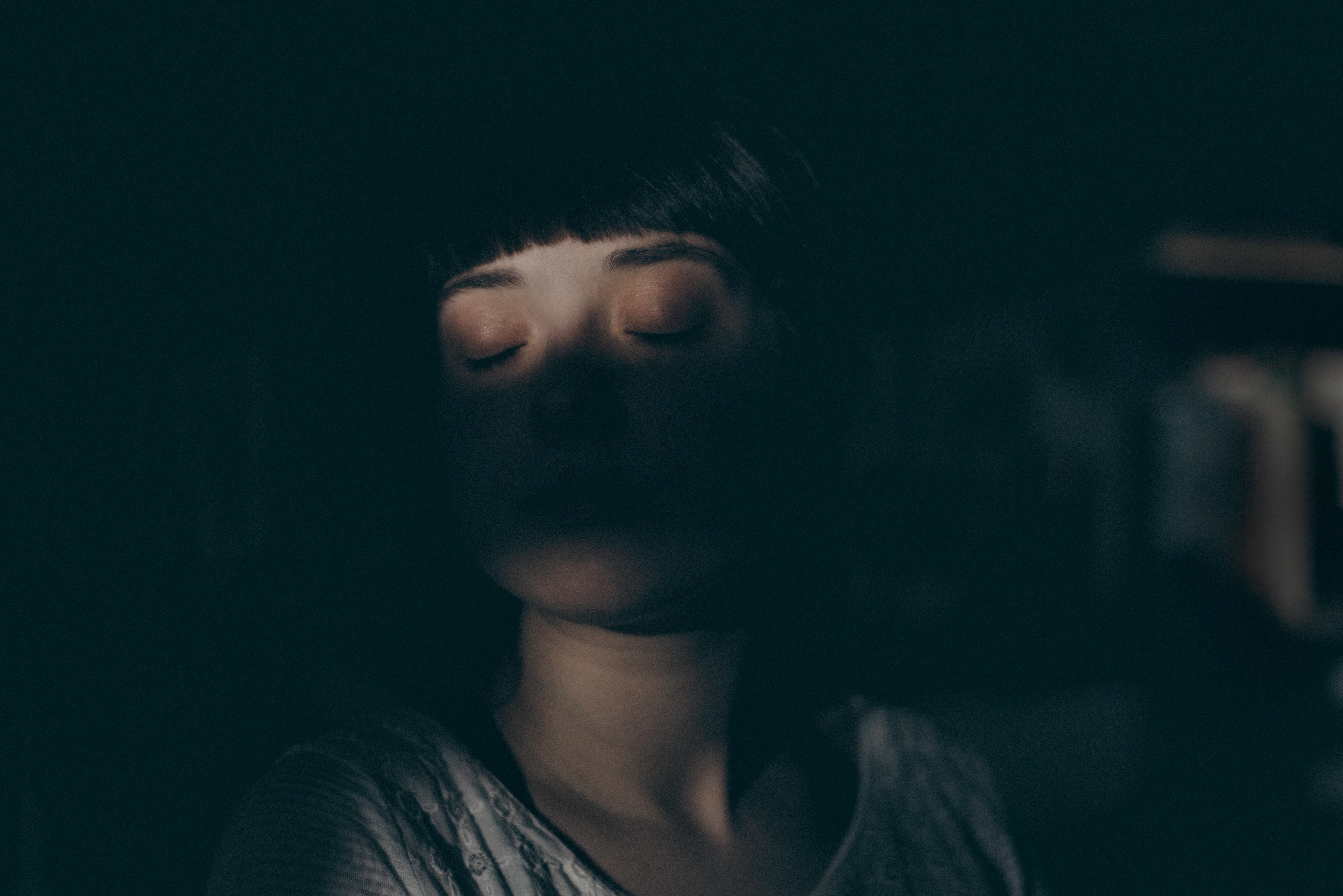 soft light harsh feelings 4k, HD Wallpaper