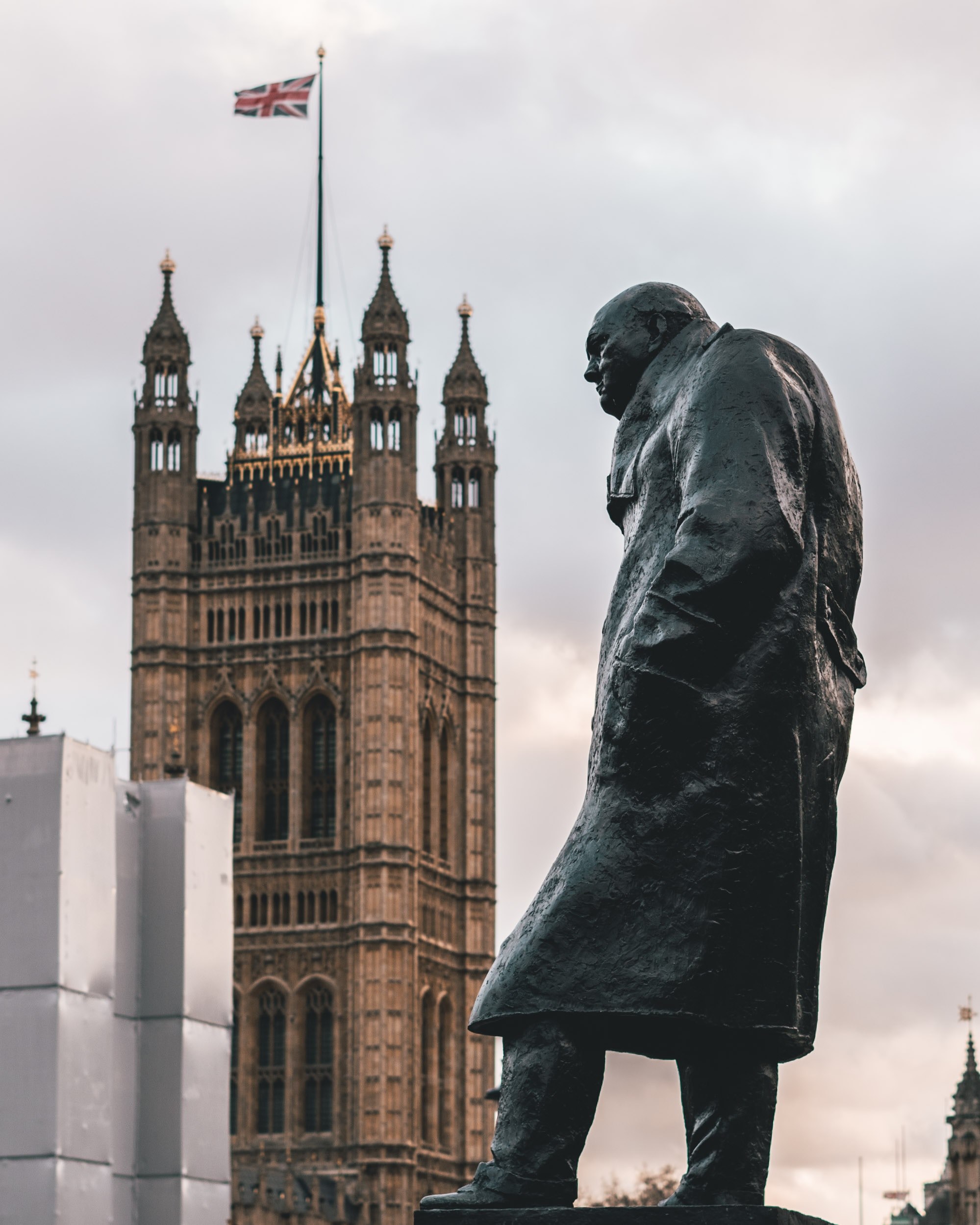 tower flag london and united kingdom hd, 4k, Phone HD Wallpaper