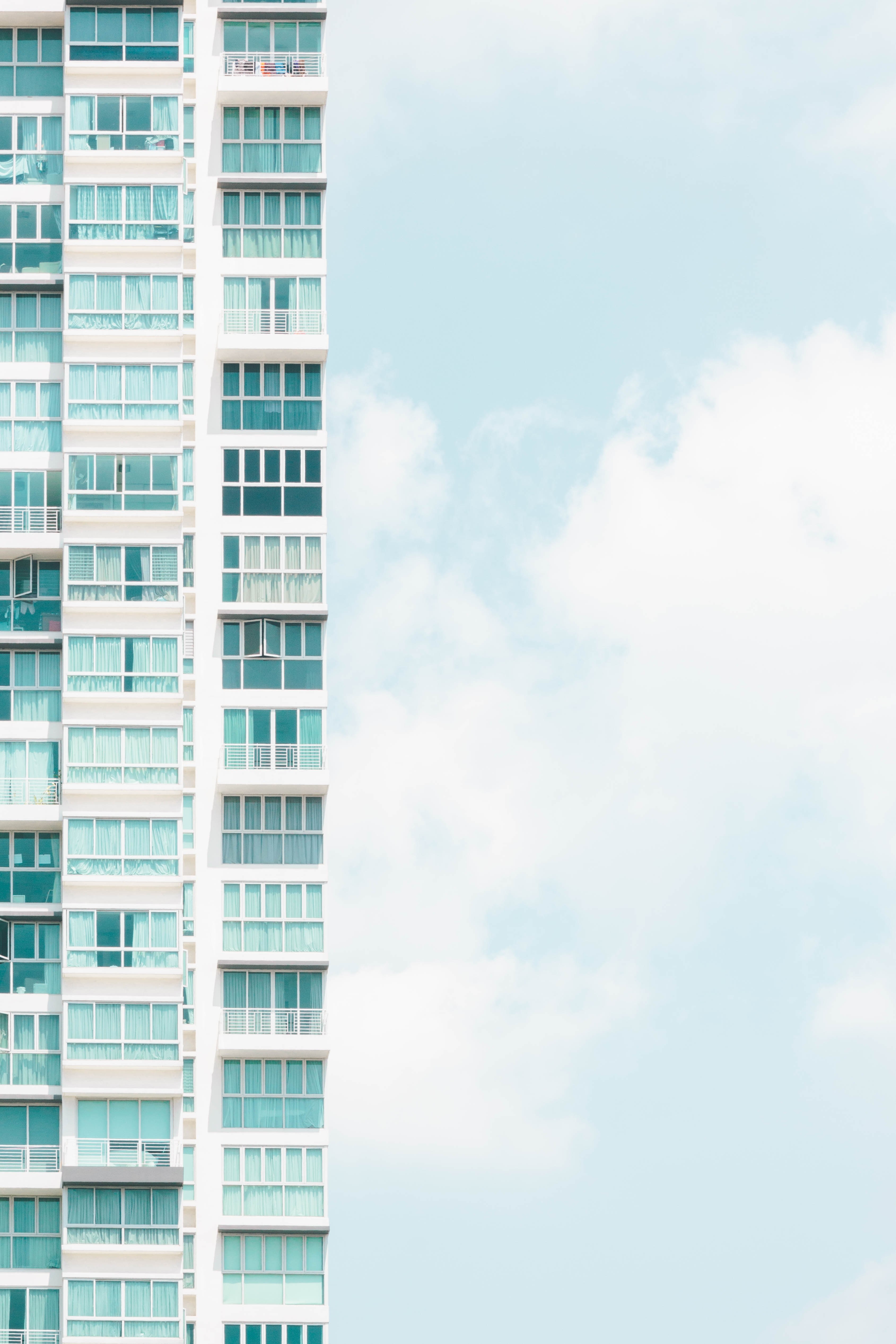 living in the sky 4k, Phone HD Wallpaper
