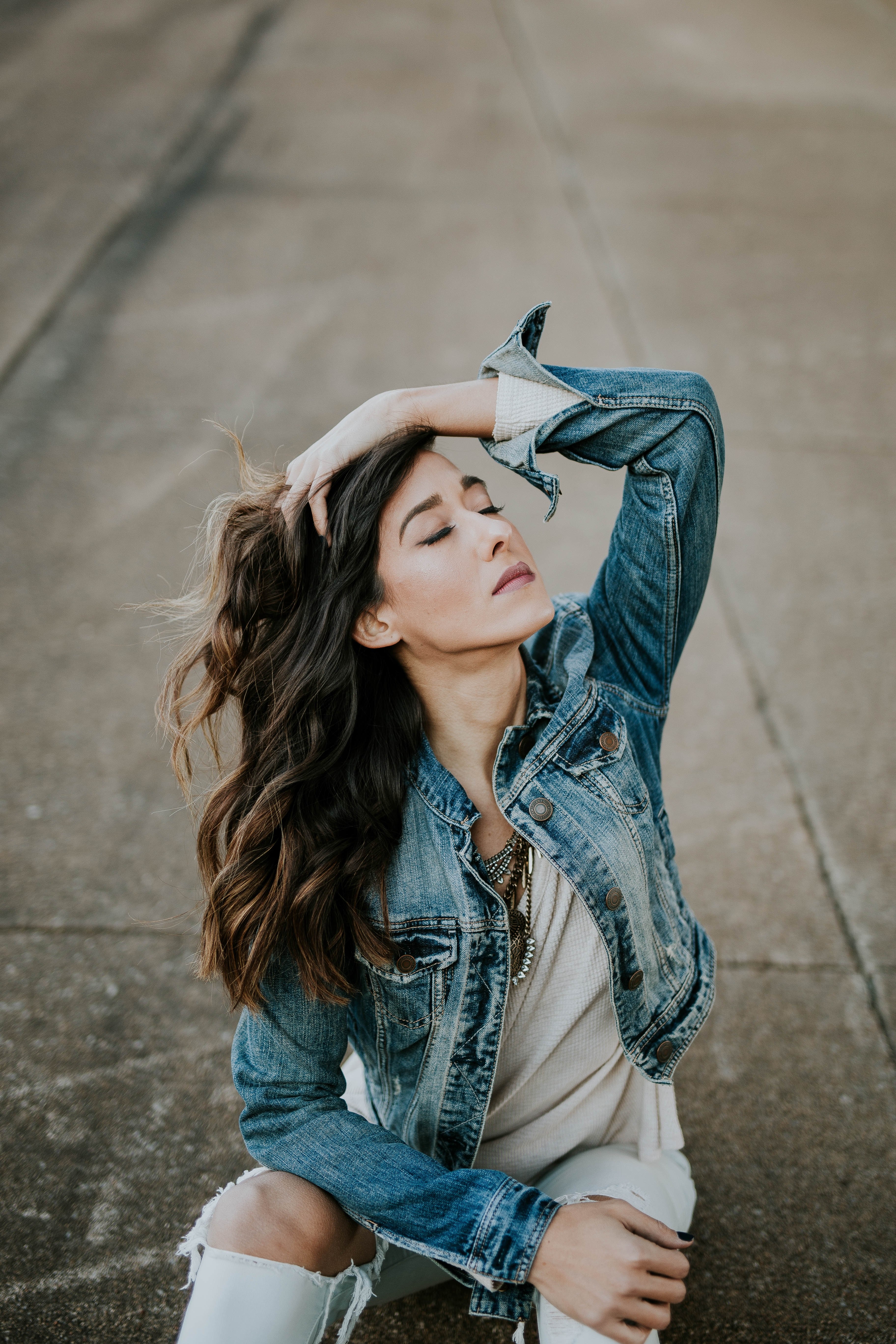 brunette fashion caucasian and female hd, 4k, Phone HD Wallpaper