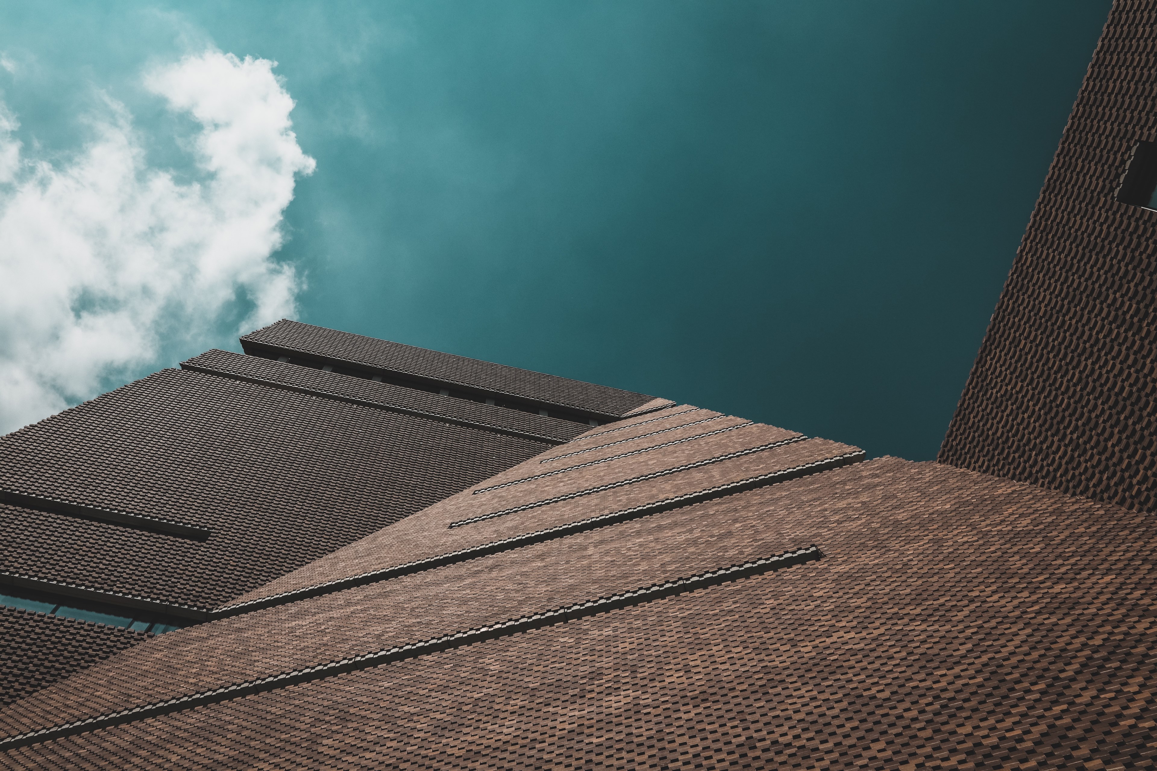 a triangular building facade made up of small tiles, modern triangular facade 4k, HD Wallpaper