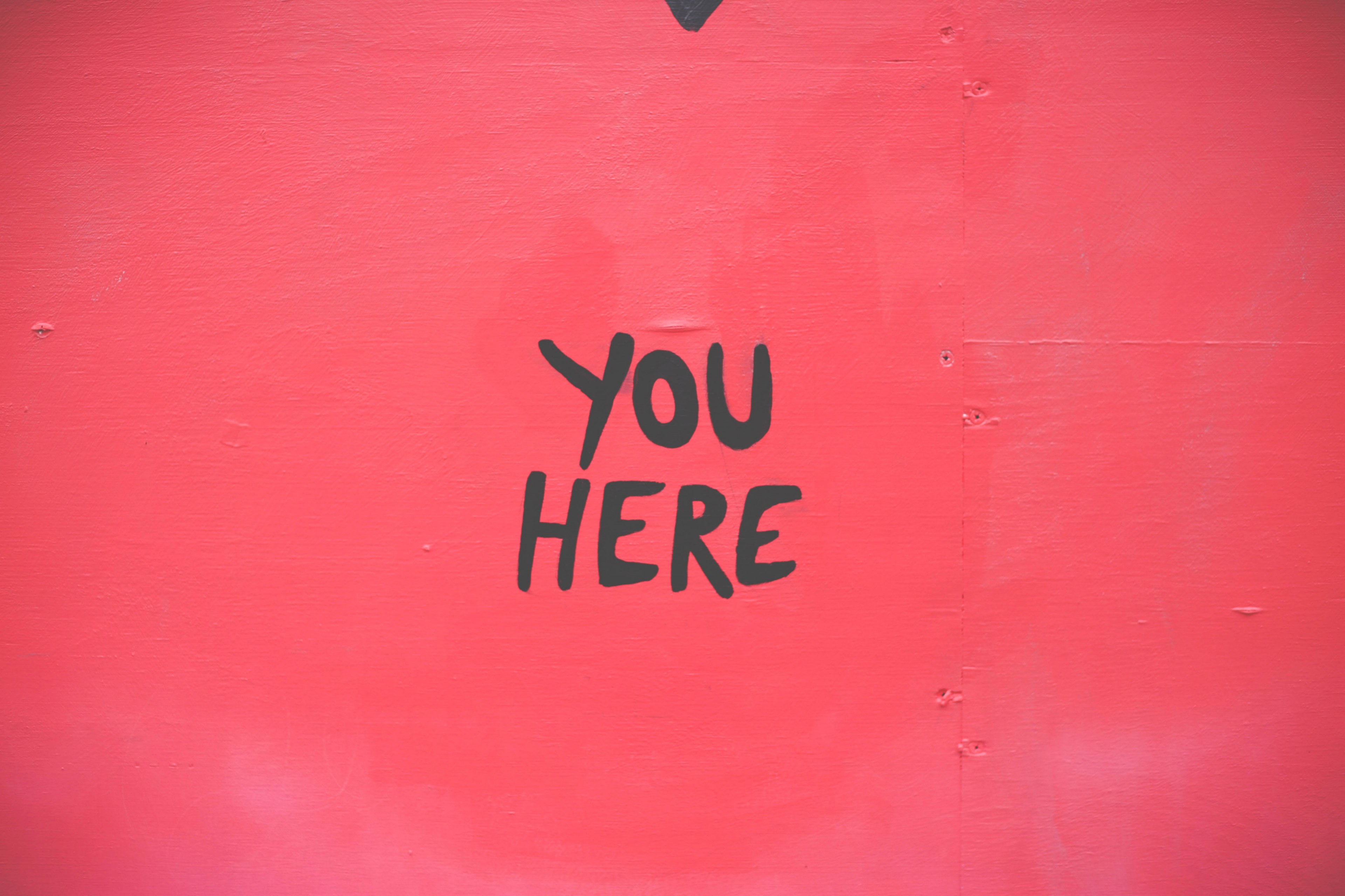 street art writing you here on red plate at venice beach, you here in a heart 4k, HD Wallpaper