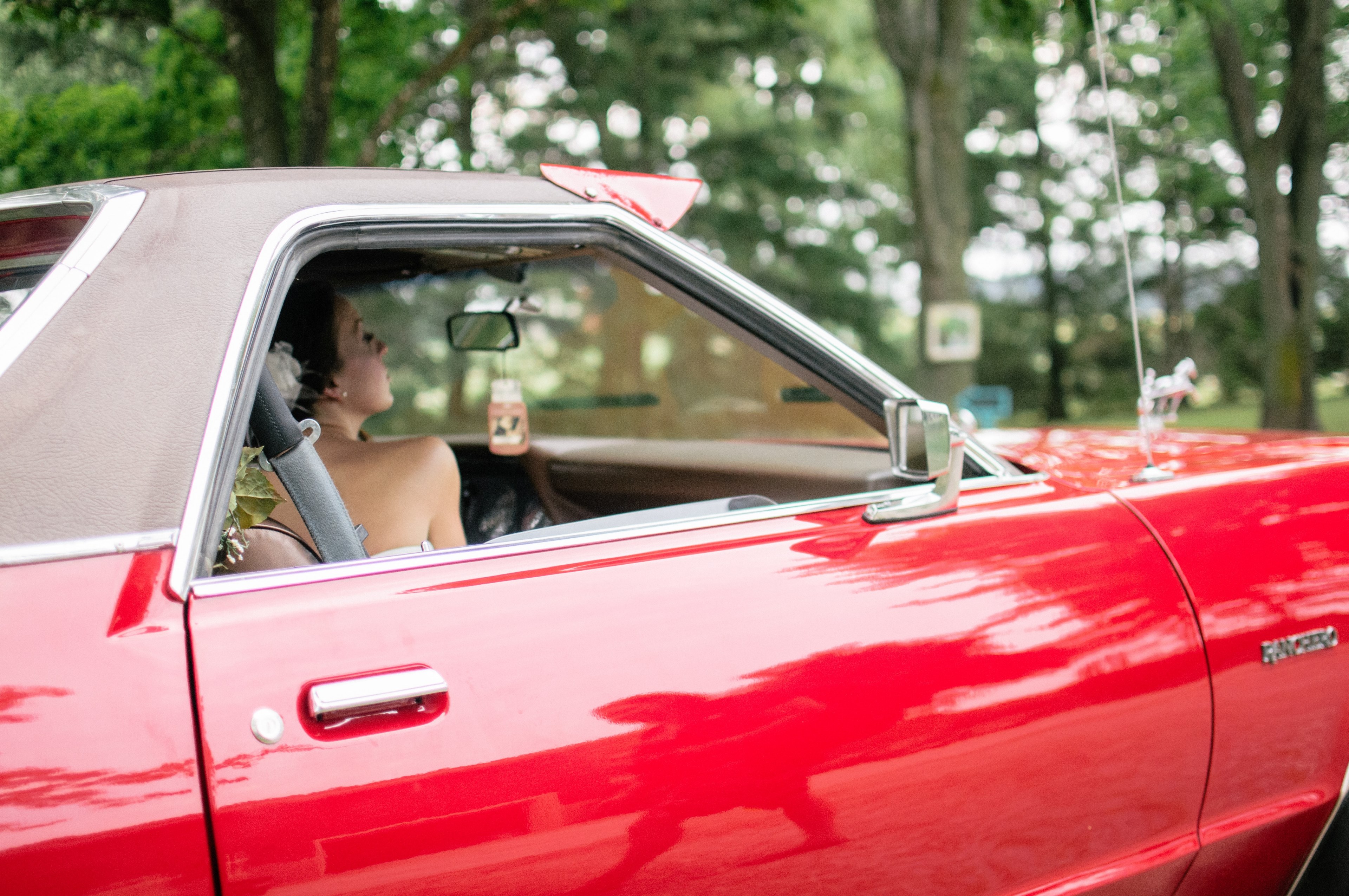 shiny red vintage car with a woman seen through the passenger window, _red vintage car 4k, HD Wallpaper