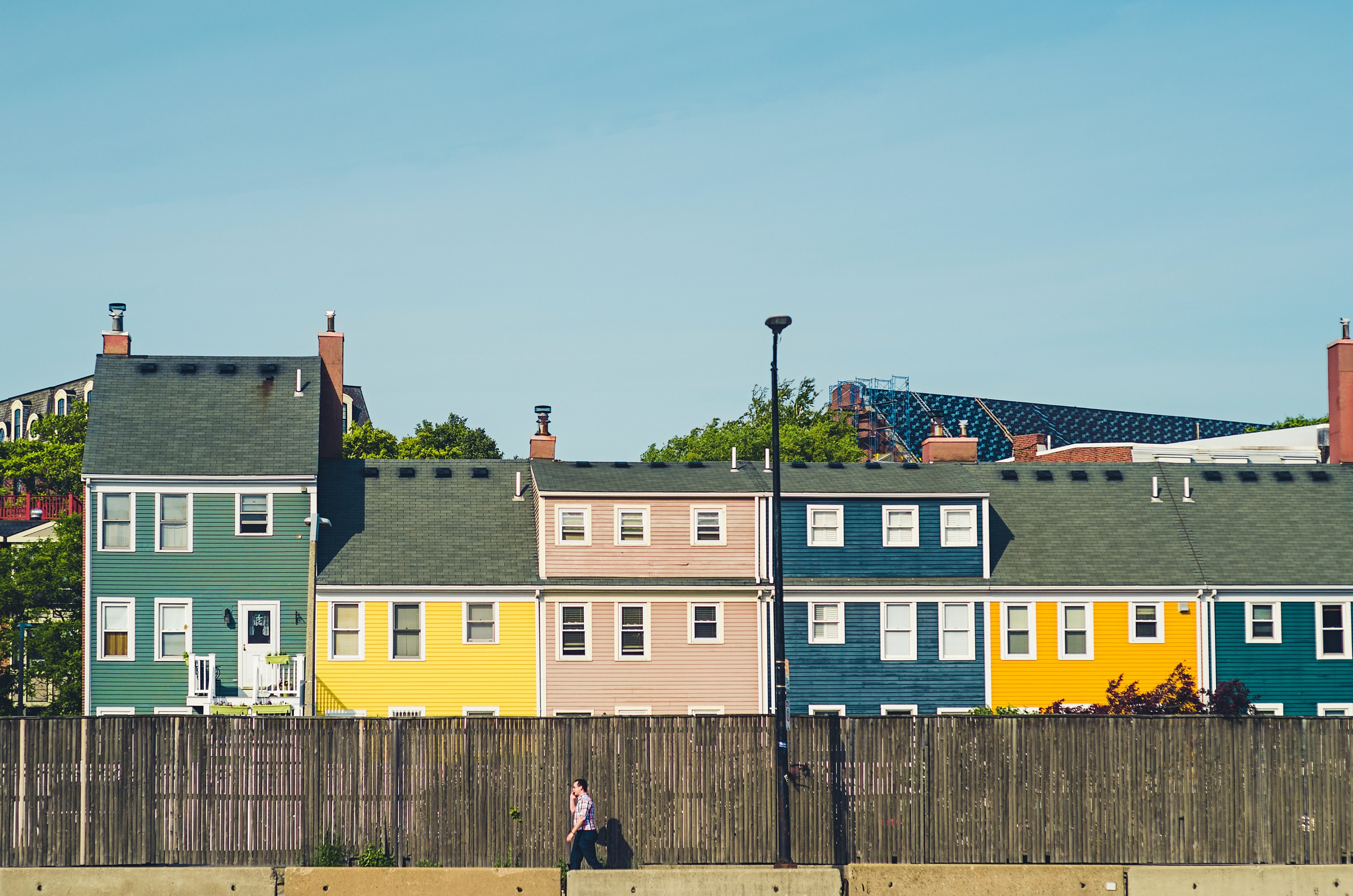 colorful terrace houses in a suburban neighborhood, colorful terrace houses 4k, HD Wallpaper