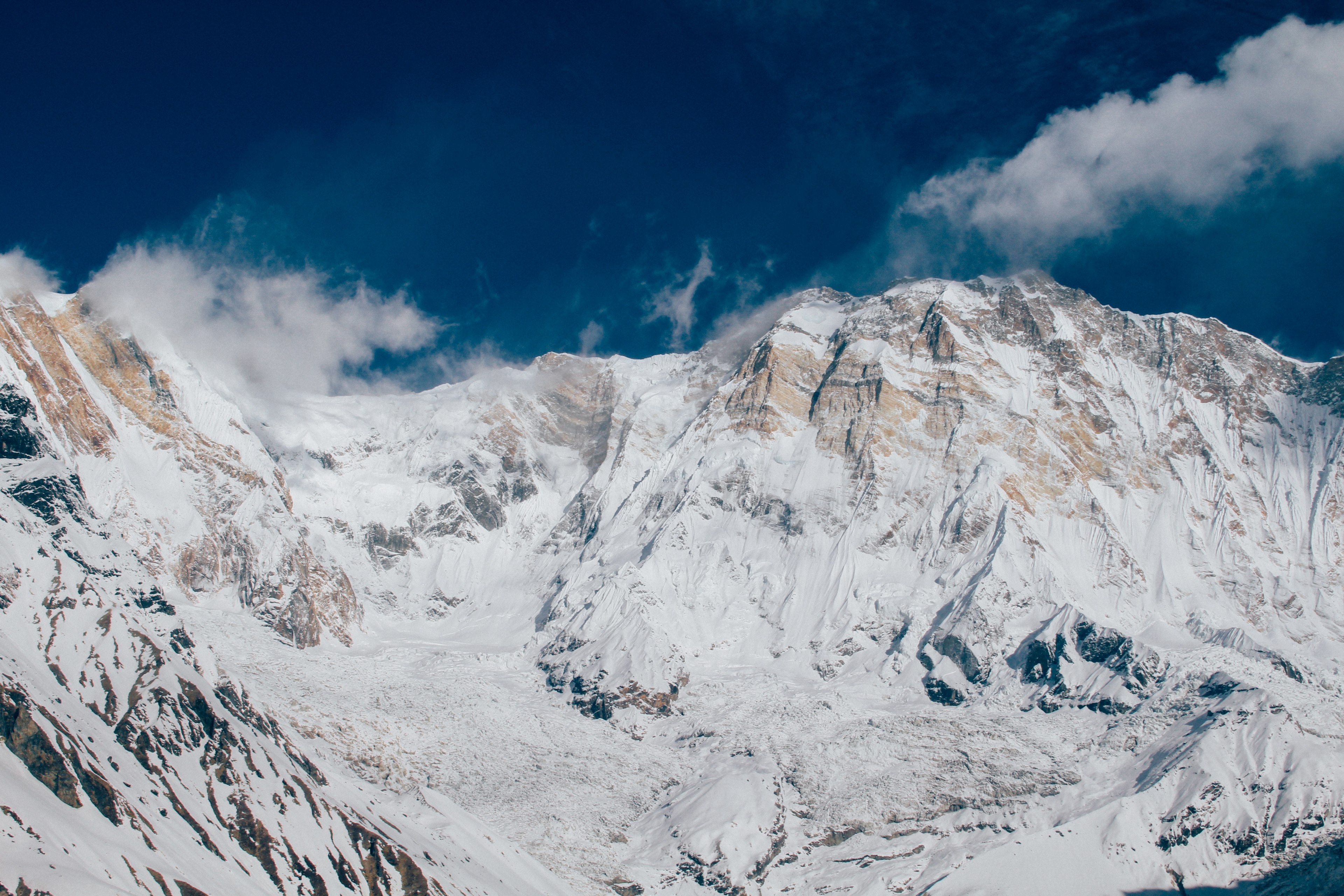 the cloud covered ridges and summits surrounding the annapurna base camp in winter, mountains around annapurna base camp 4k, HD Wallpaper