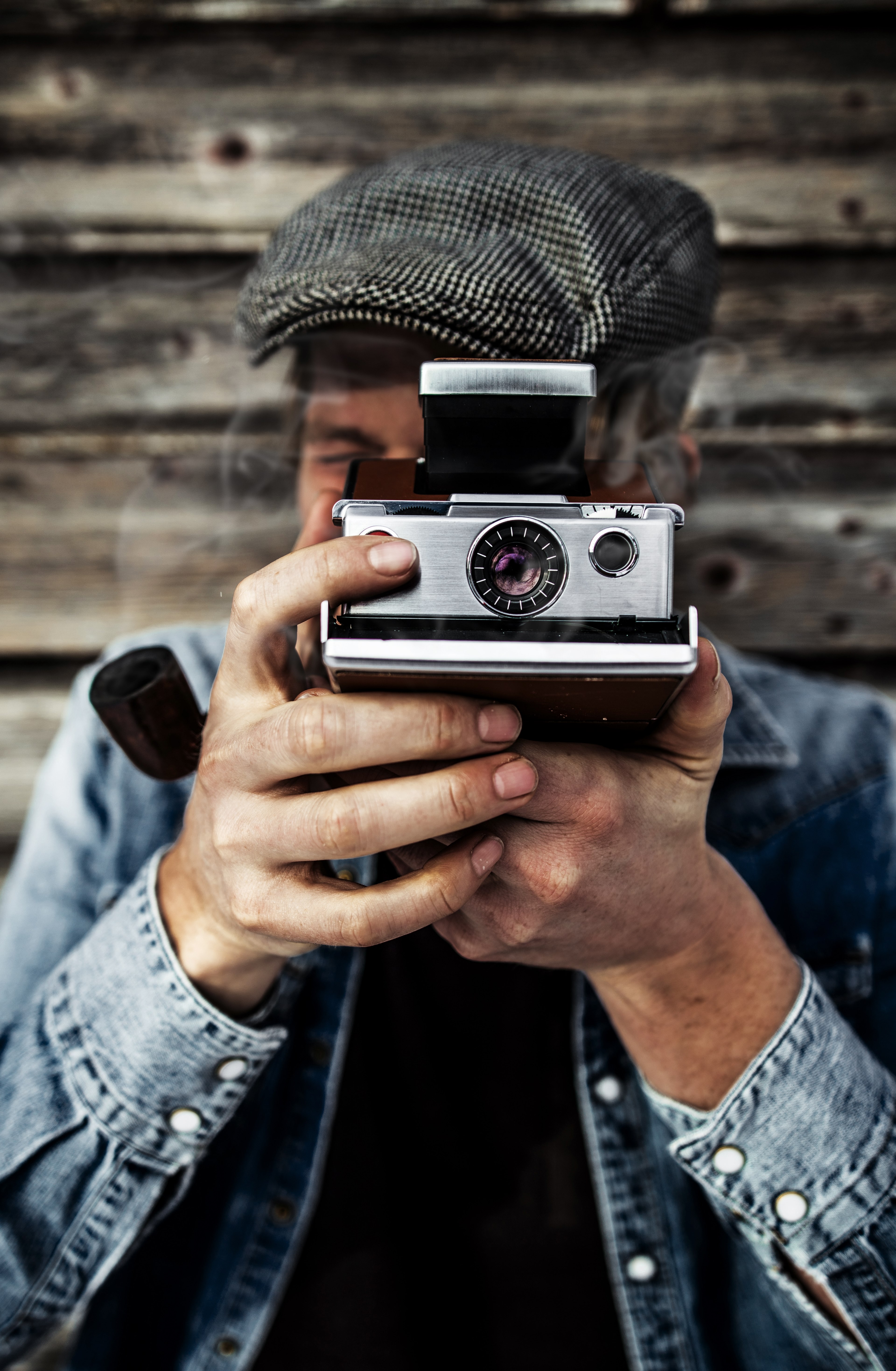 polaroid portrait 4k, Phone HD Wallpaper