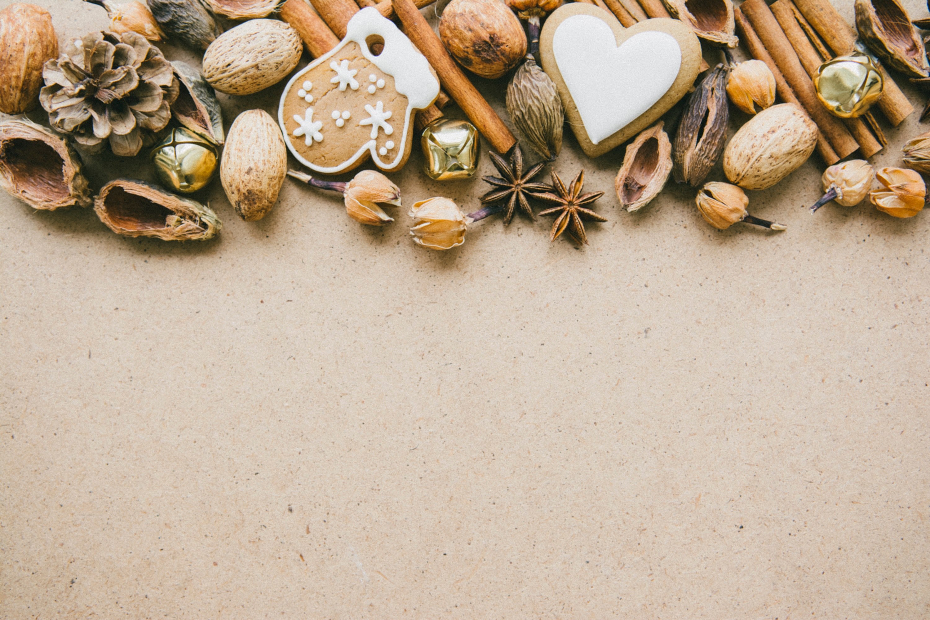 rustic holiday tablescape with nuts spices pinecones and christmas cookies, christmas tabletop 4k, HD Wallpaper
