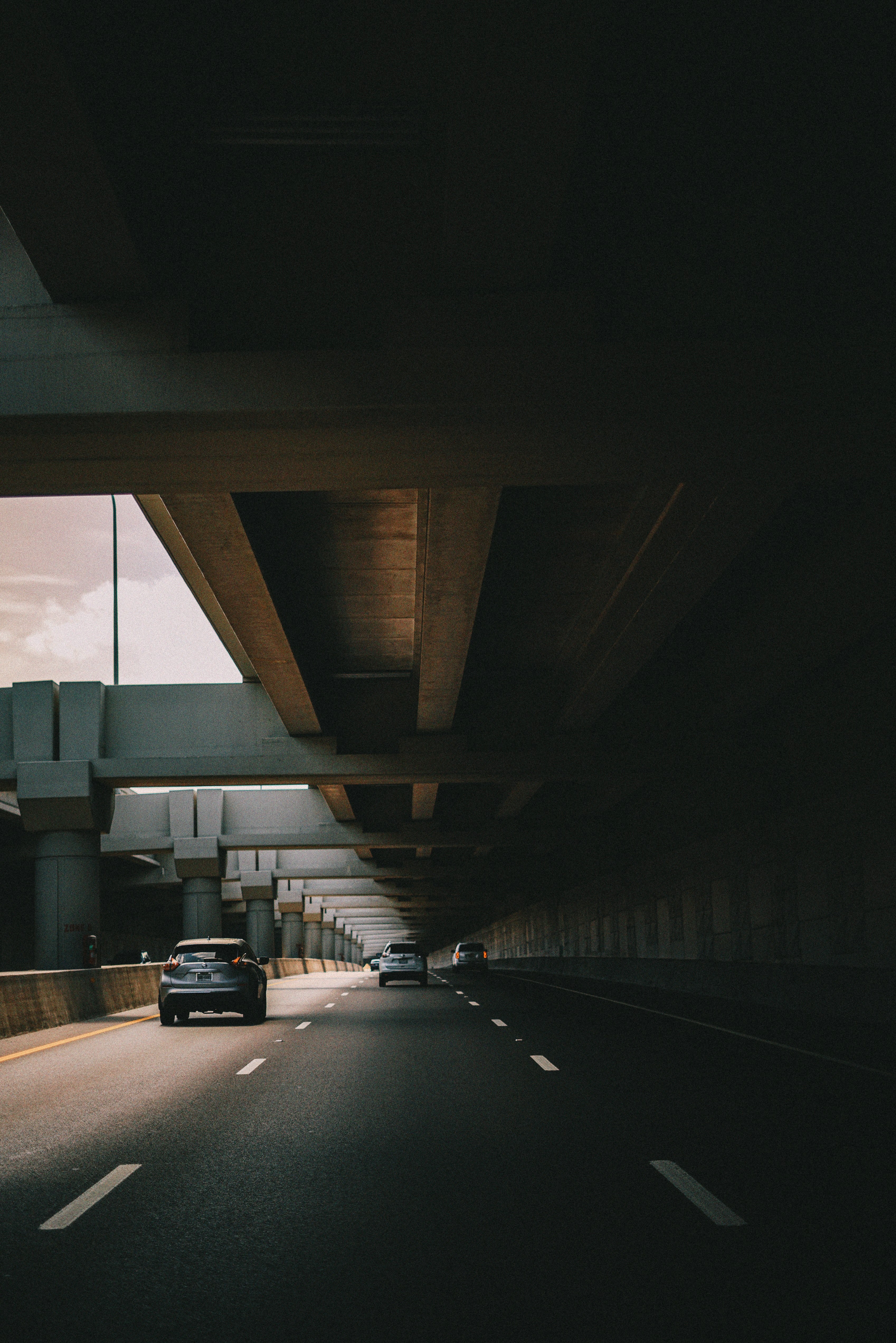 a road with little traffic at an underpass in dallas, _under the bridge 4k, Phone HD Wallpaper