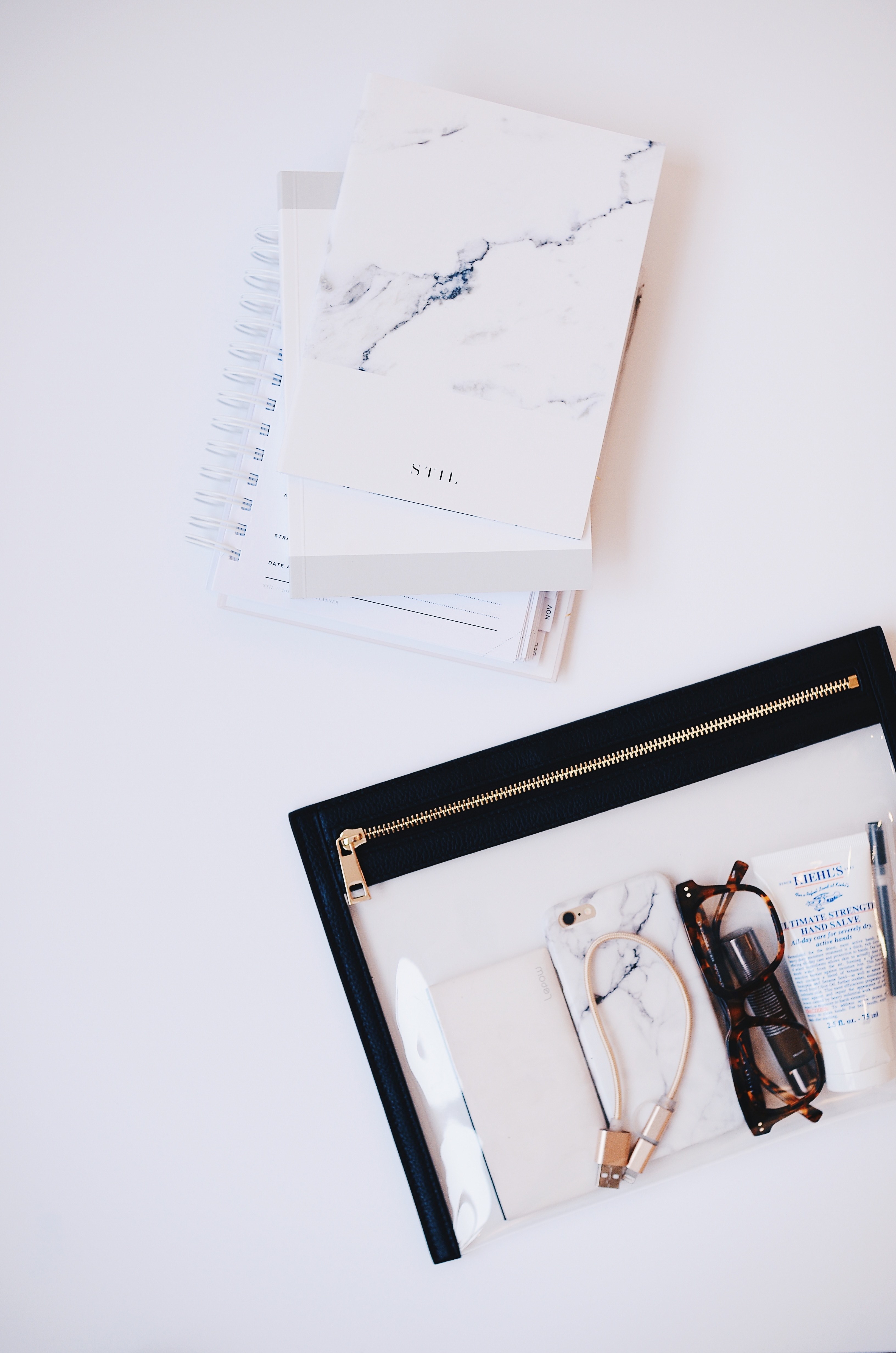 desk inspiration 4k, Phone HD Wallpaper