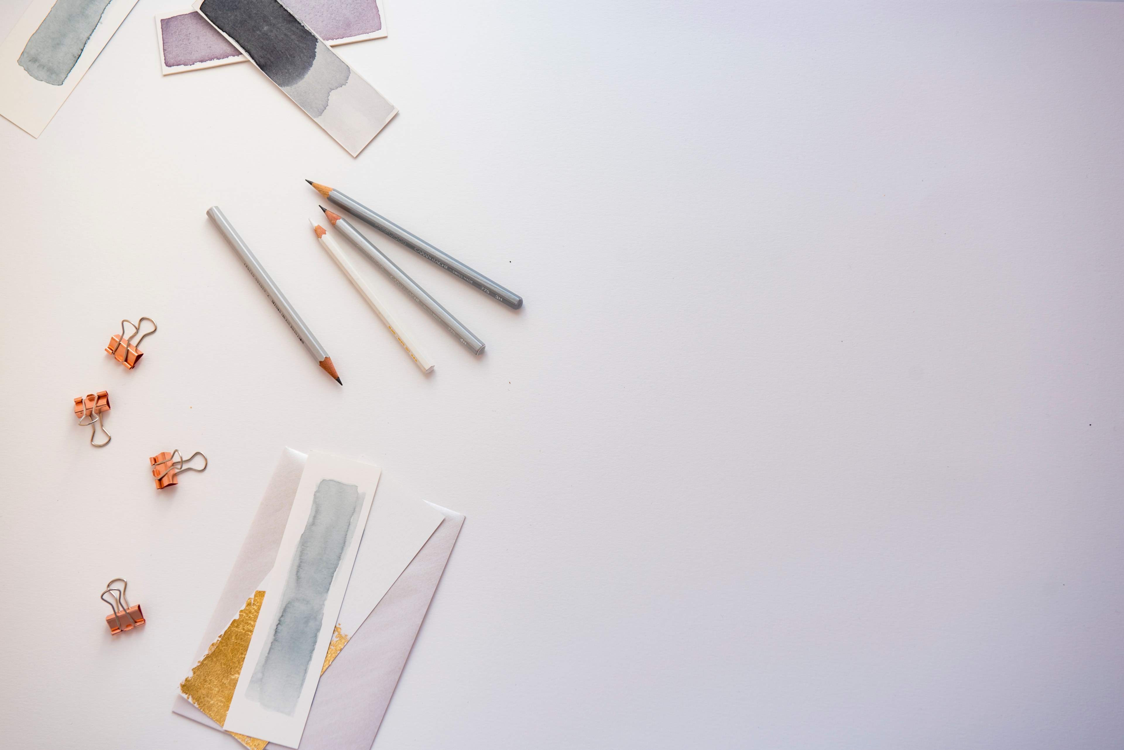 flatlay pencil clips and stationery 4k, HD Wallpaper