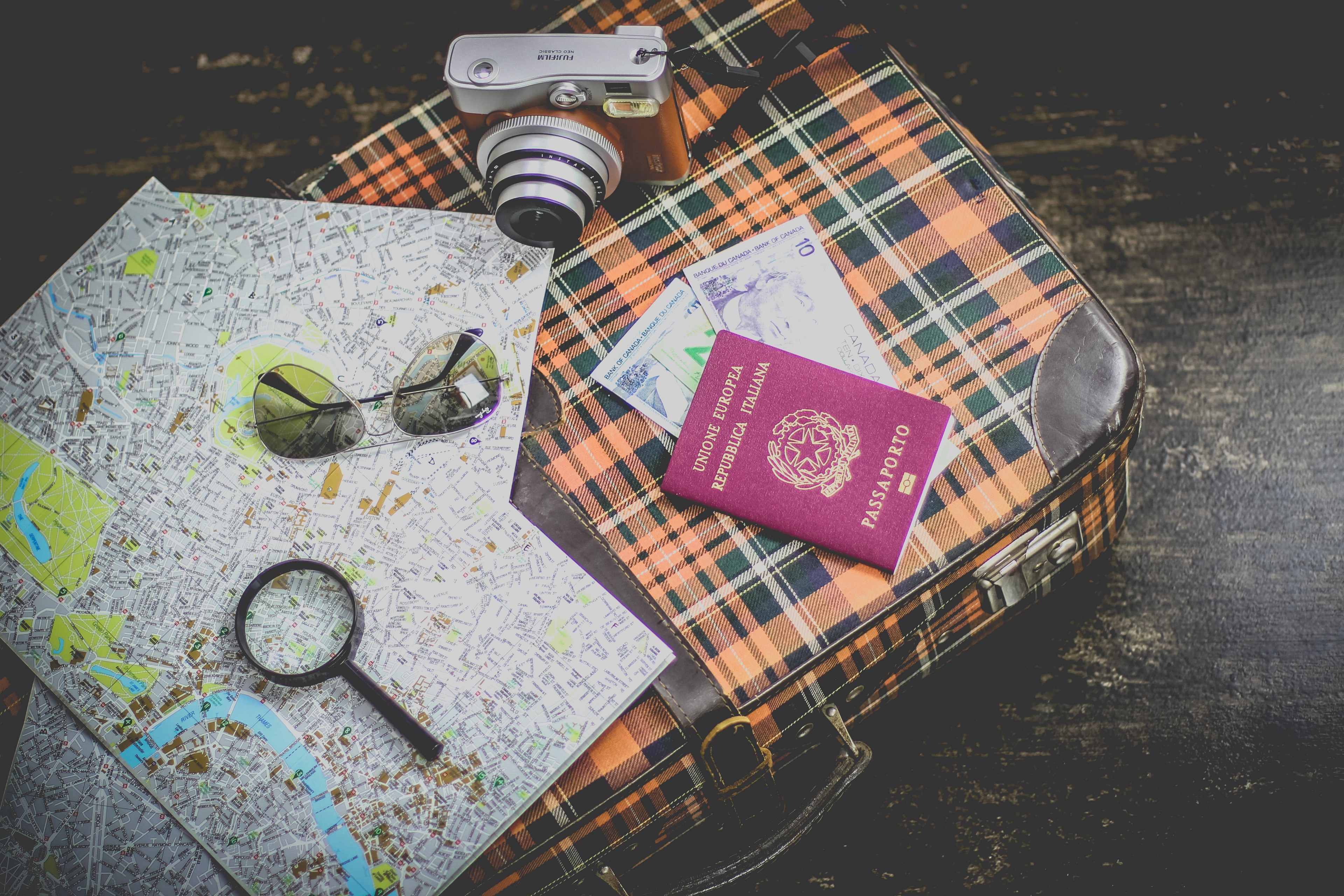 passport map travel and glasses 4k, HD Wallpaper