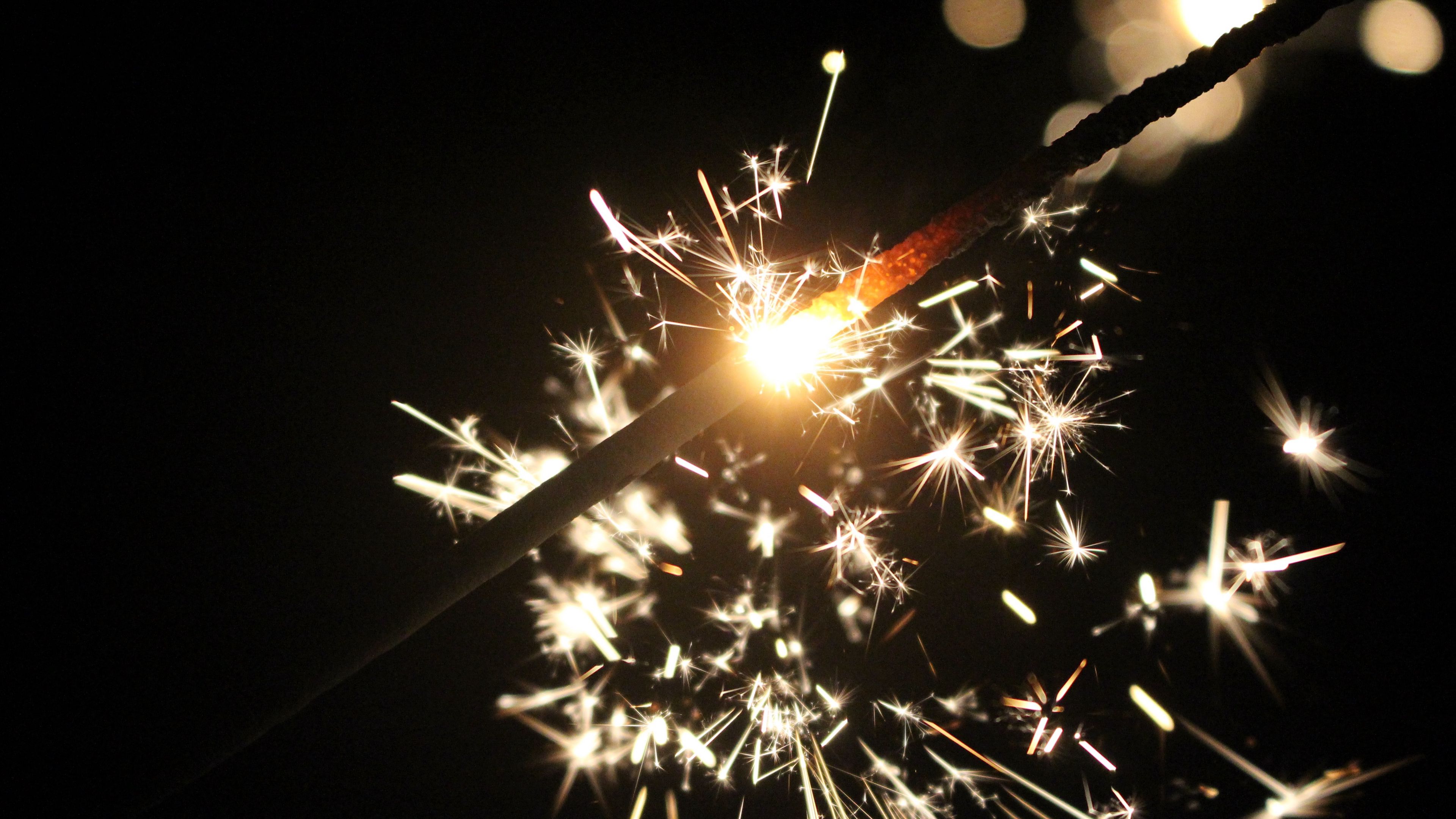 sparkler, holiday, sparkle, 4k, HD Wallpaper