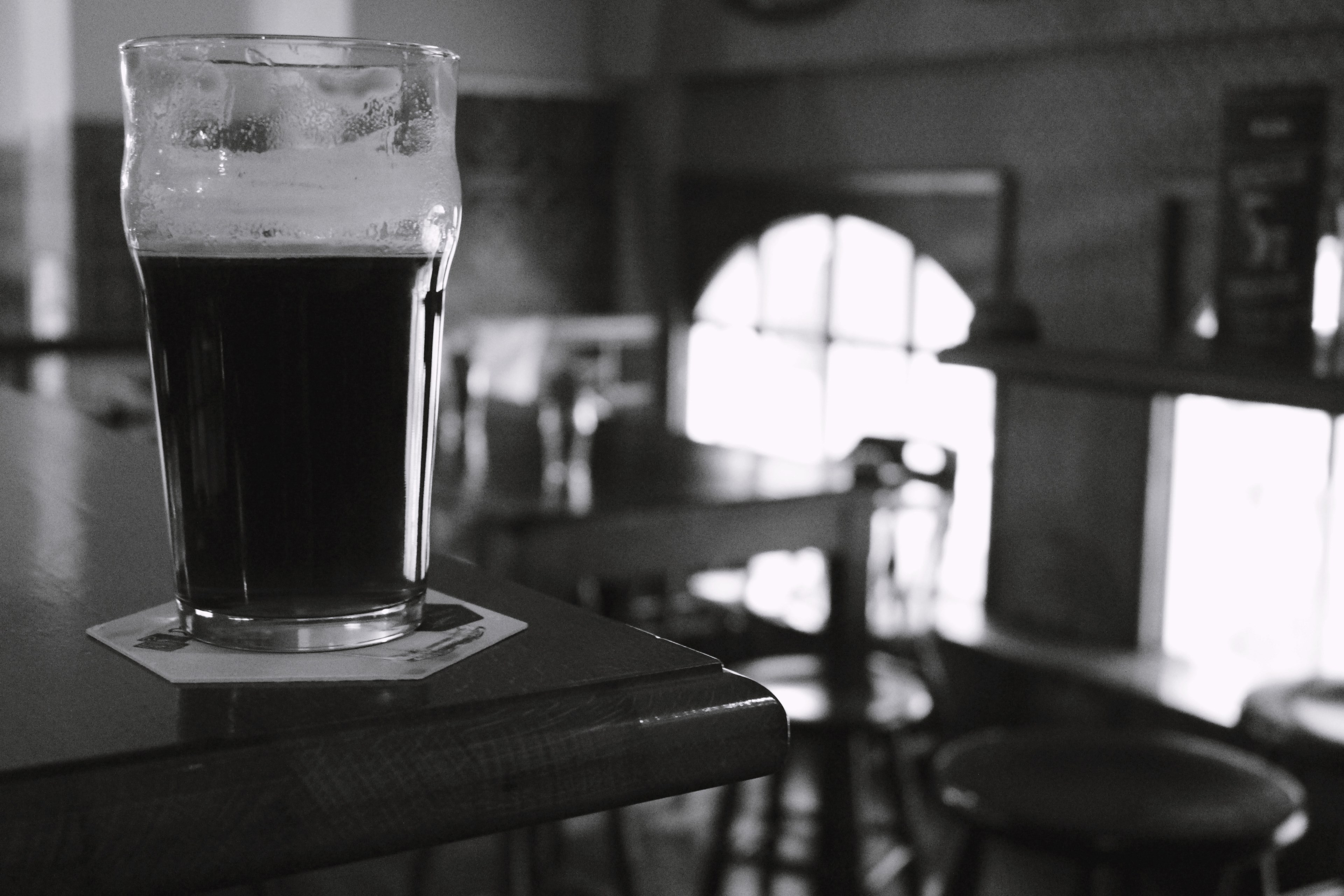 irish beer and pub 4k, HD Wallpaper