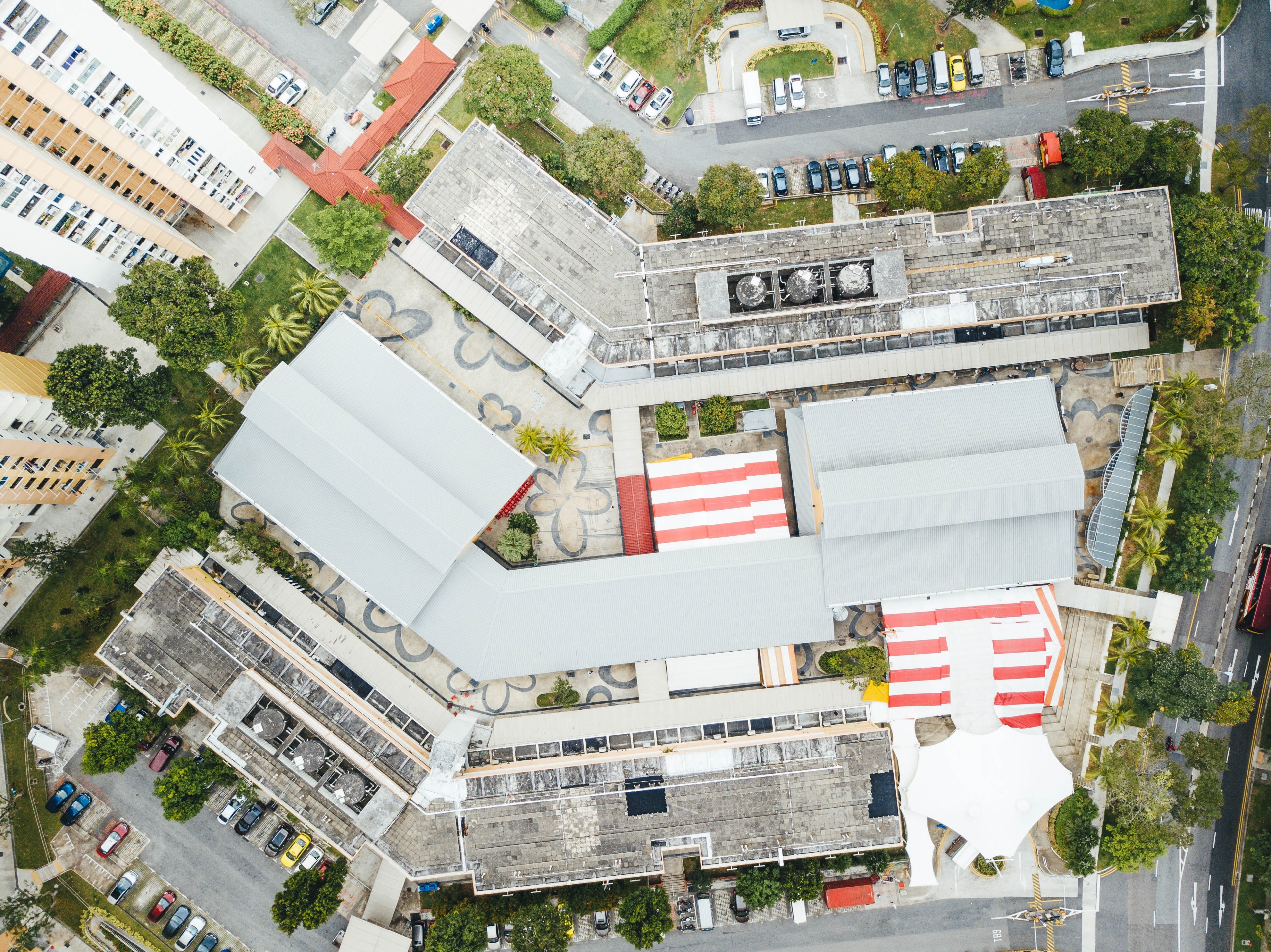 aerial view building roof and rooftop 4k, HD Wallpaper