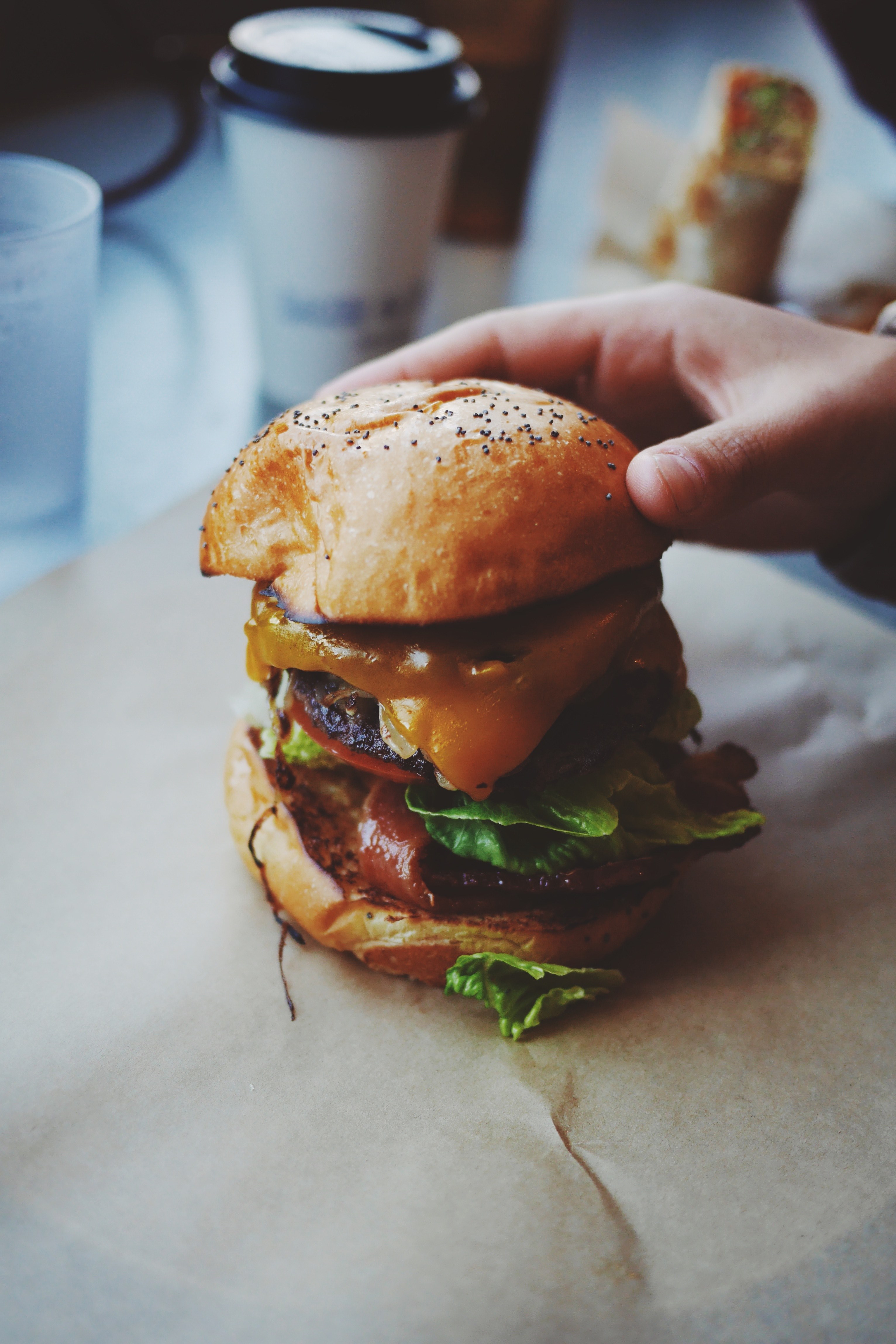 cheeseburger food burger and closeup hd, 4k, Phone HD Wallpaper