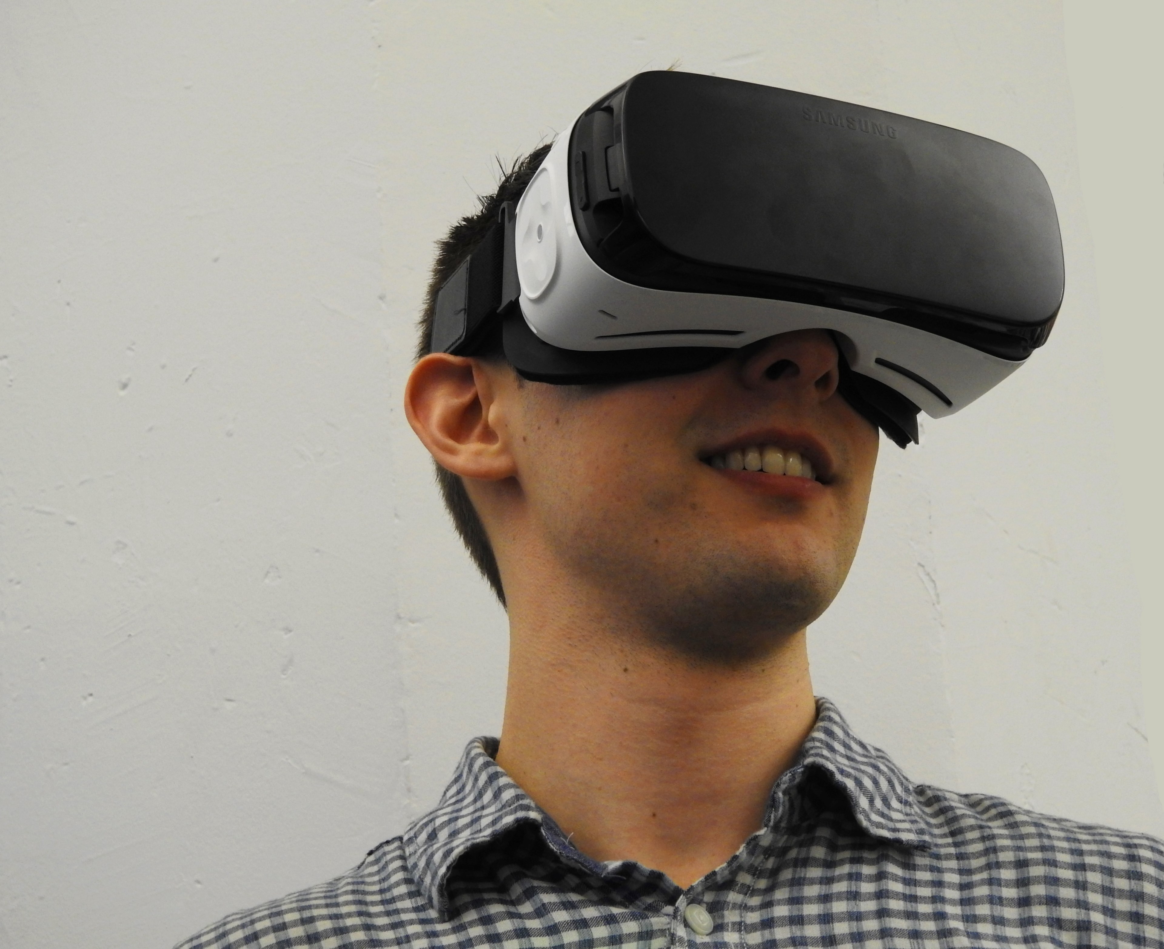 smile man vr and virtual reality 4k, HD Wallpaper