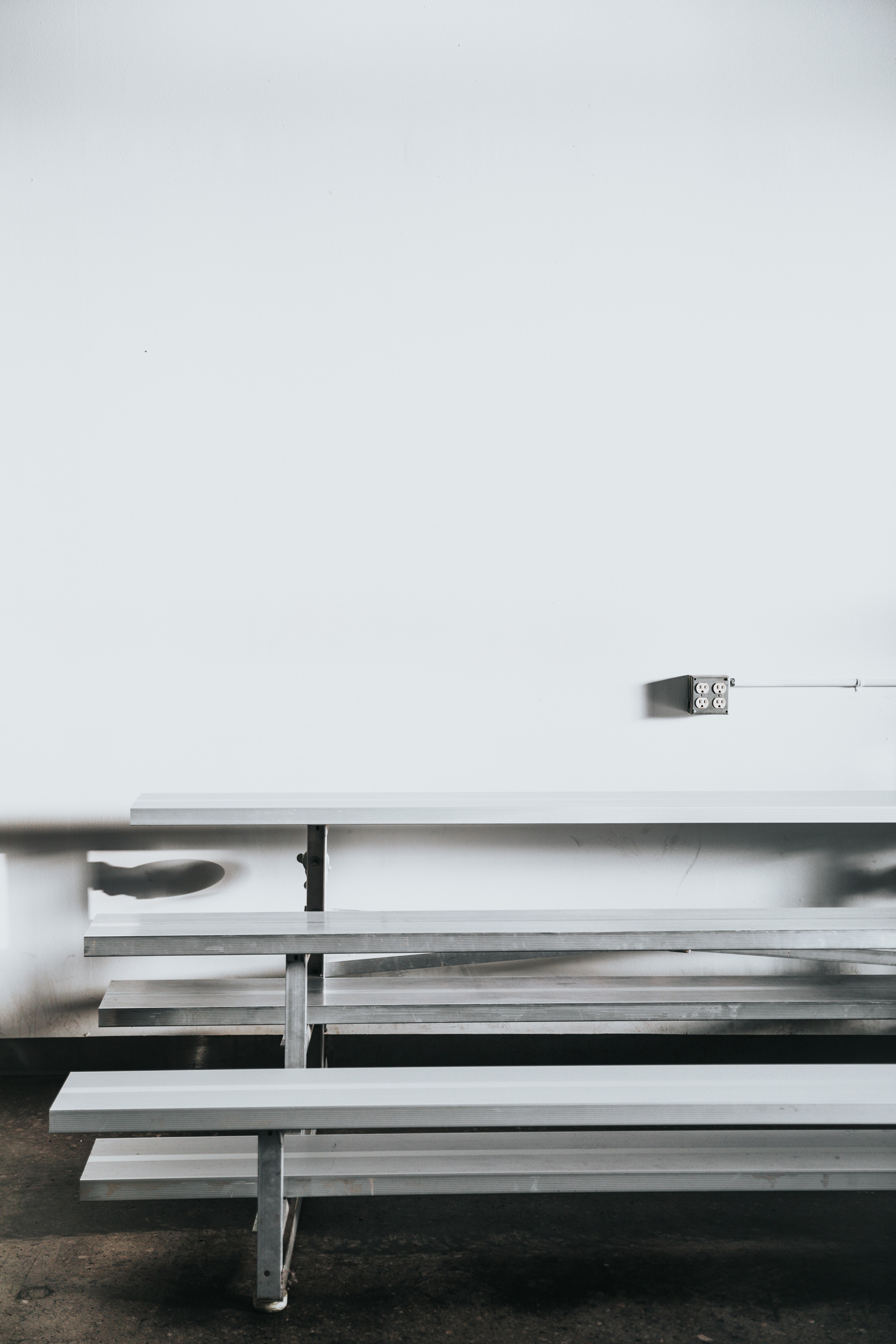 wall white bench and table hd, 4k, Phone HD Wallpaper